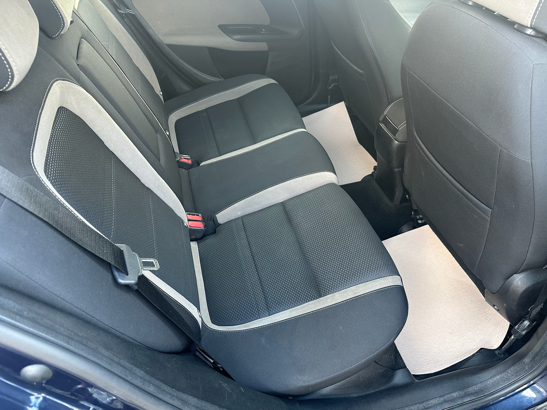 FIAT Tipo 1.6MJ Station Wagon S-Design DCT-image-13