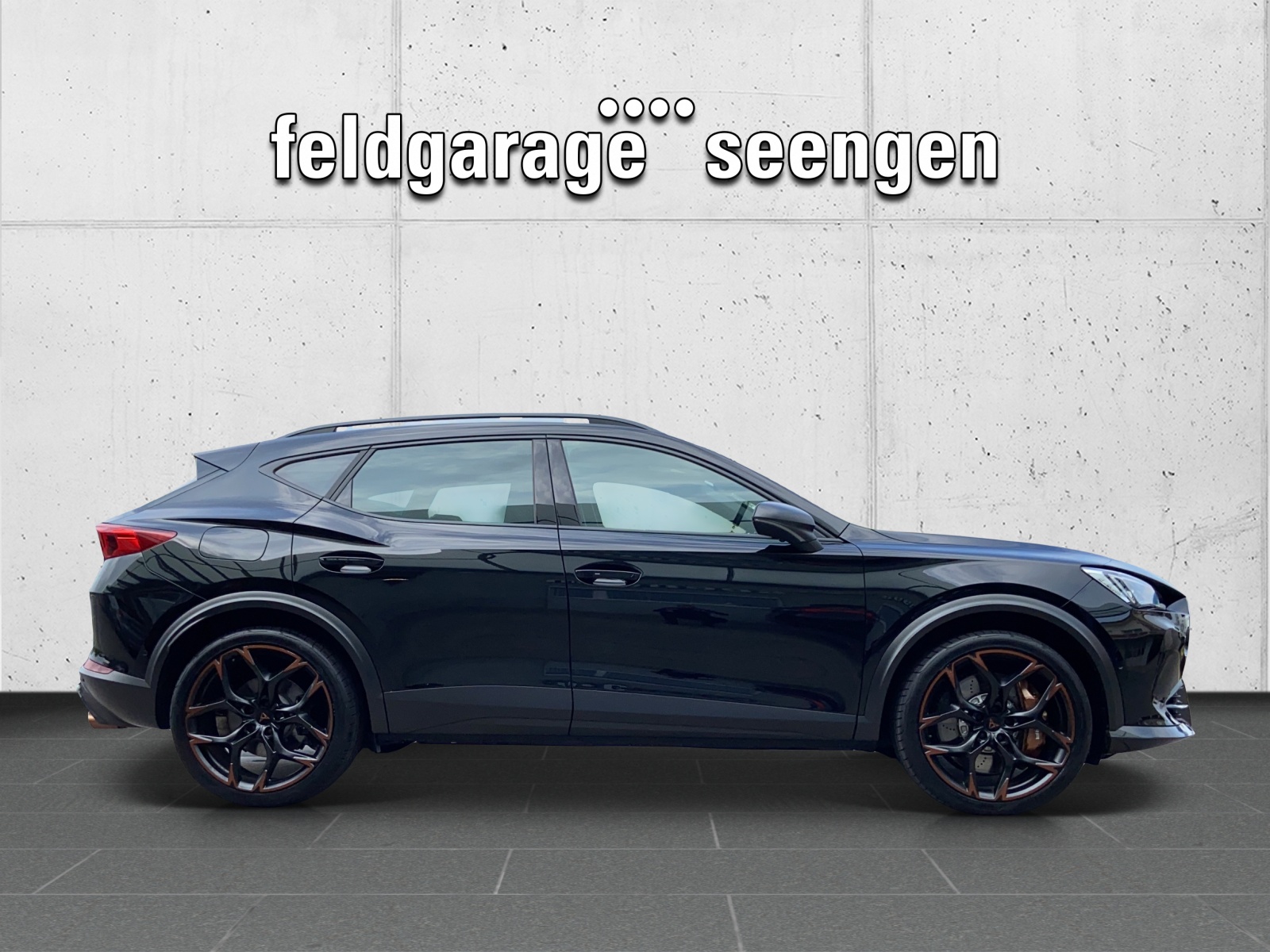 CUPRA Formentor 2.5TSI VZ5 4Drive DSG mit fortl. Werksgarantie 5 Jahre & CUP Sportschalensitze in Leder-image-3
