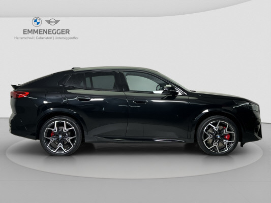 BMW iX2 xDrive 30 M Sport Pro-image-5