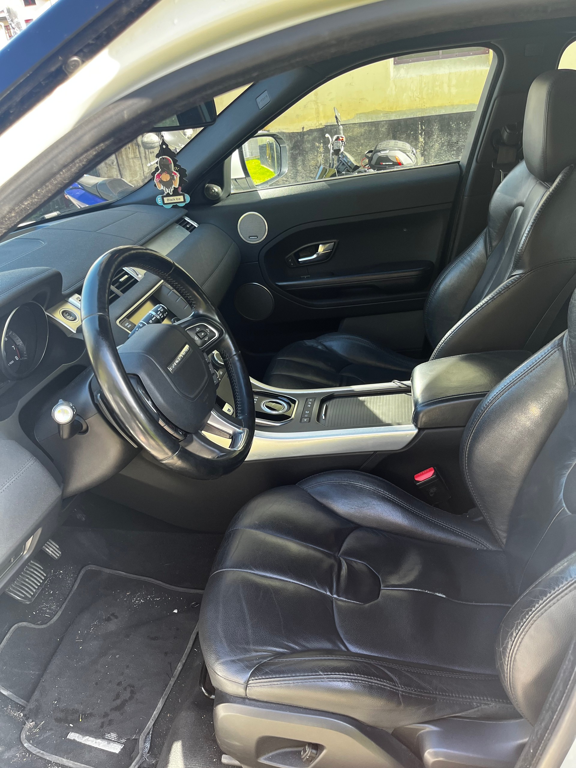 LAND ROVER 2.0 Si4 Prestige-image-2