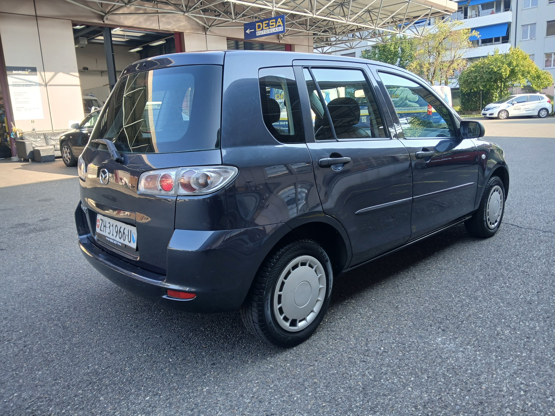 MAZDA 2 1.4i 16V Confort-image-4