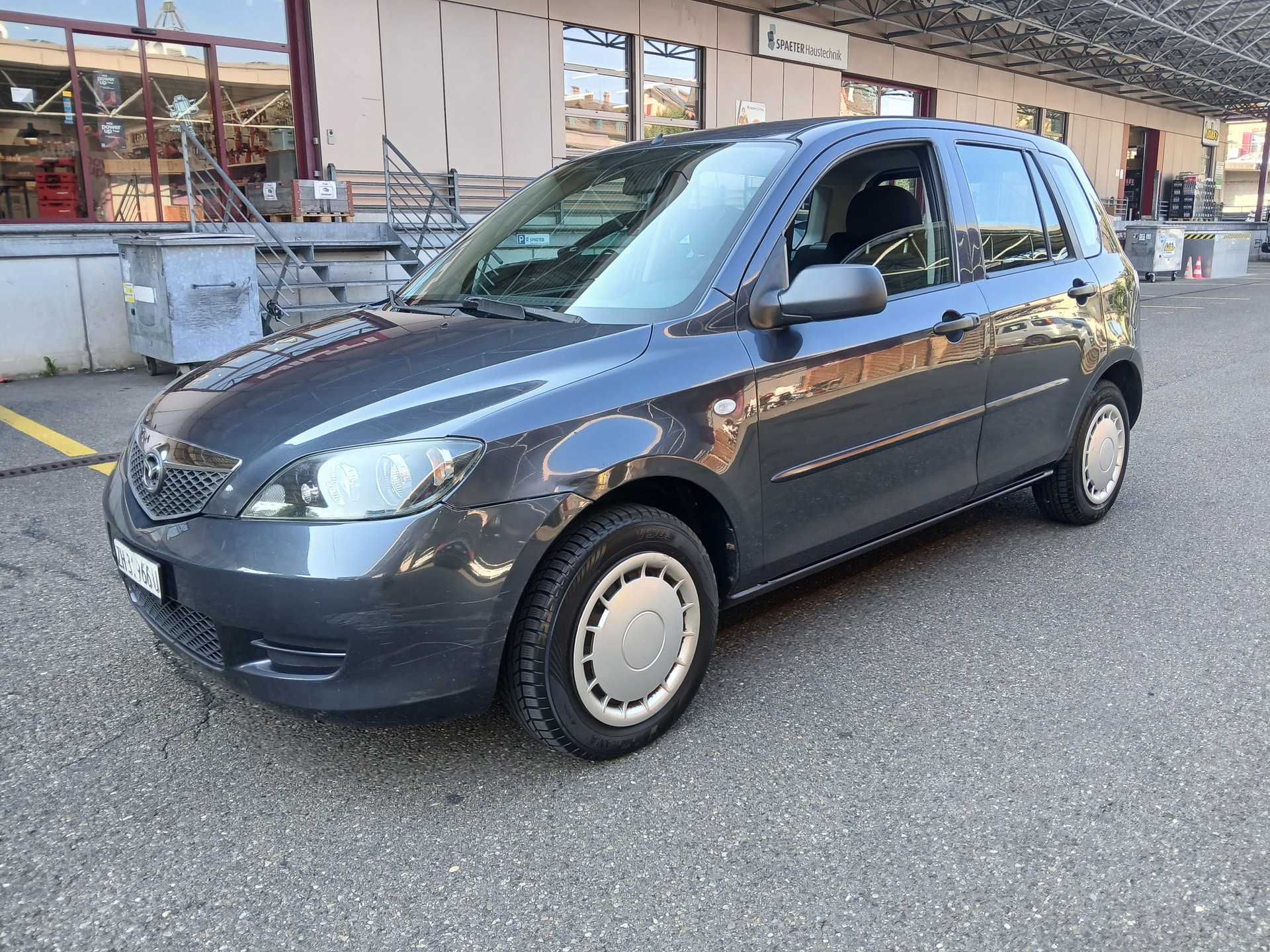 MAZDA 2 1.4i 16V Confort-image-0