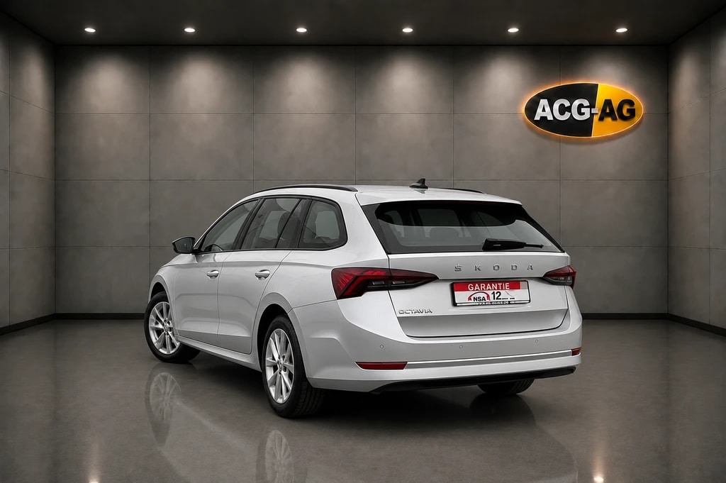 SKODA Octavia Combi 2.0 TDI DSG Style ** Gr-Navi ** Sitzheizung ** Abstandsregelsysteme ** PDC ** Neues Modell 2022 **-image-5