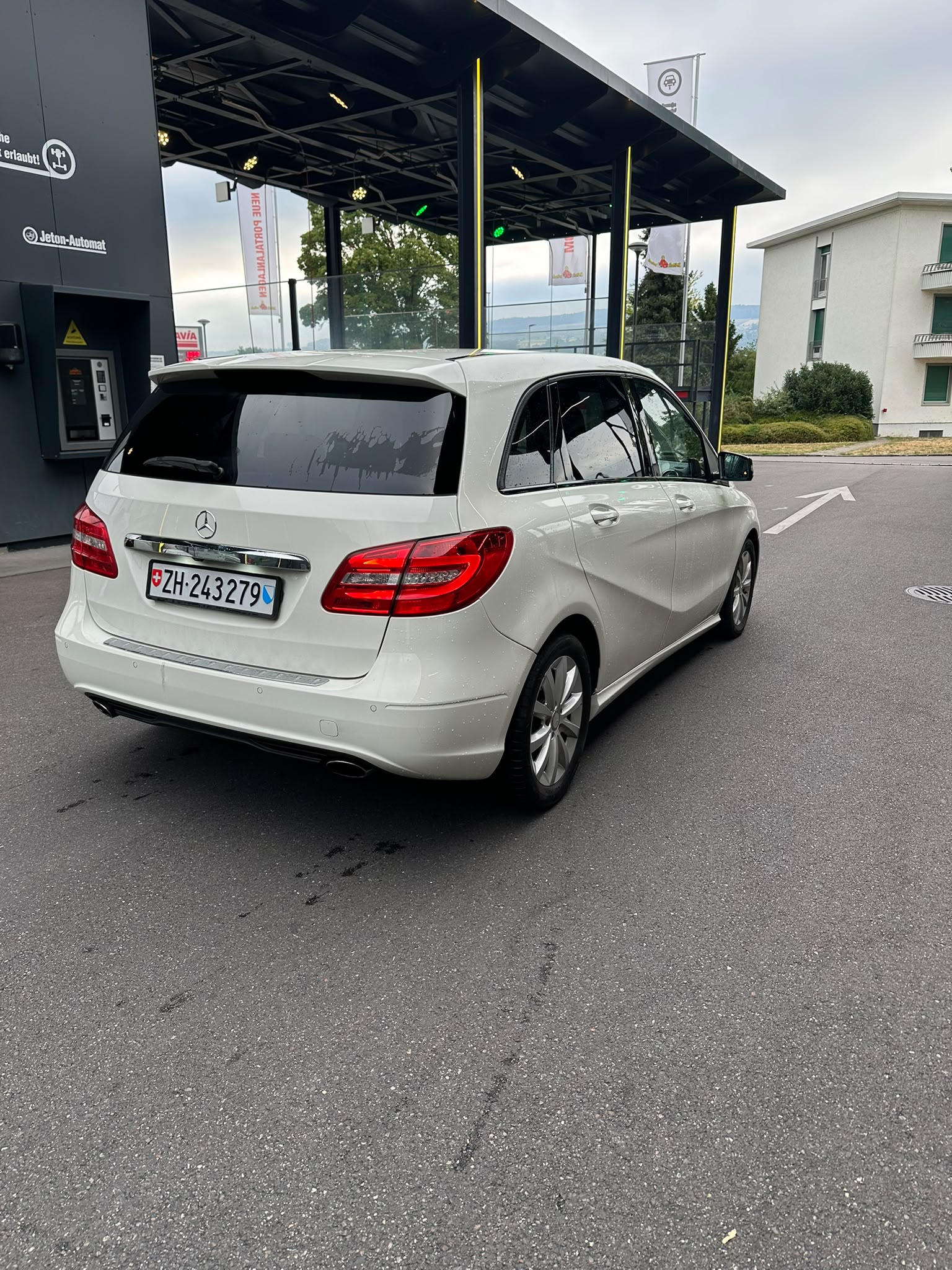 MERCEDES-BENZ B 200 CDI-image-4