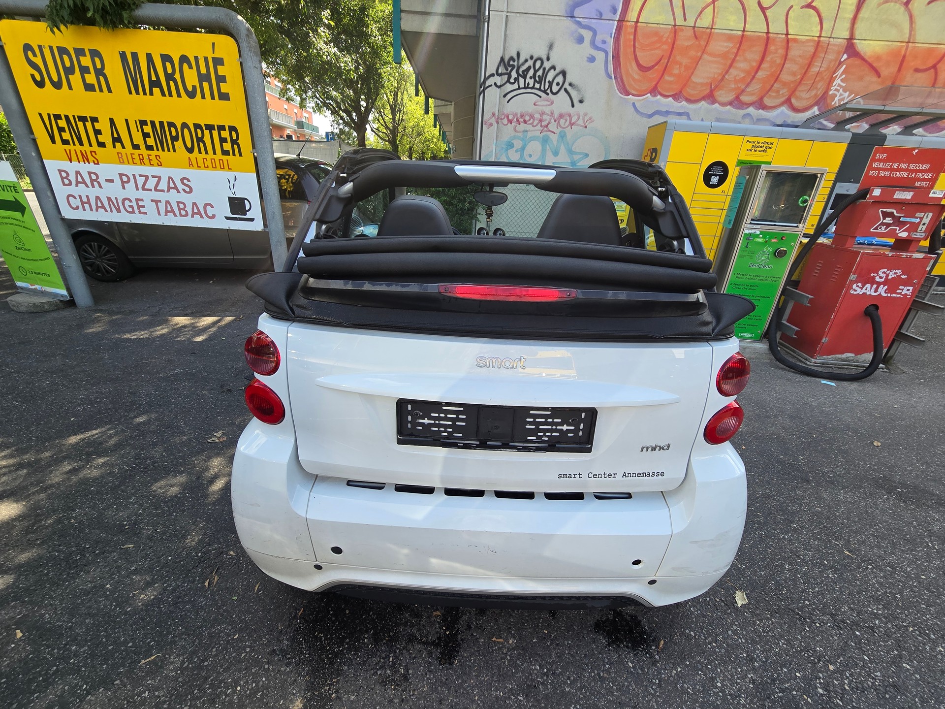 SMART FORTWO-image-9