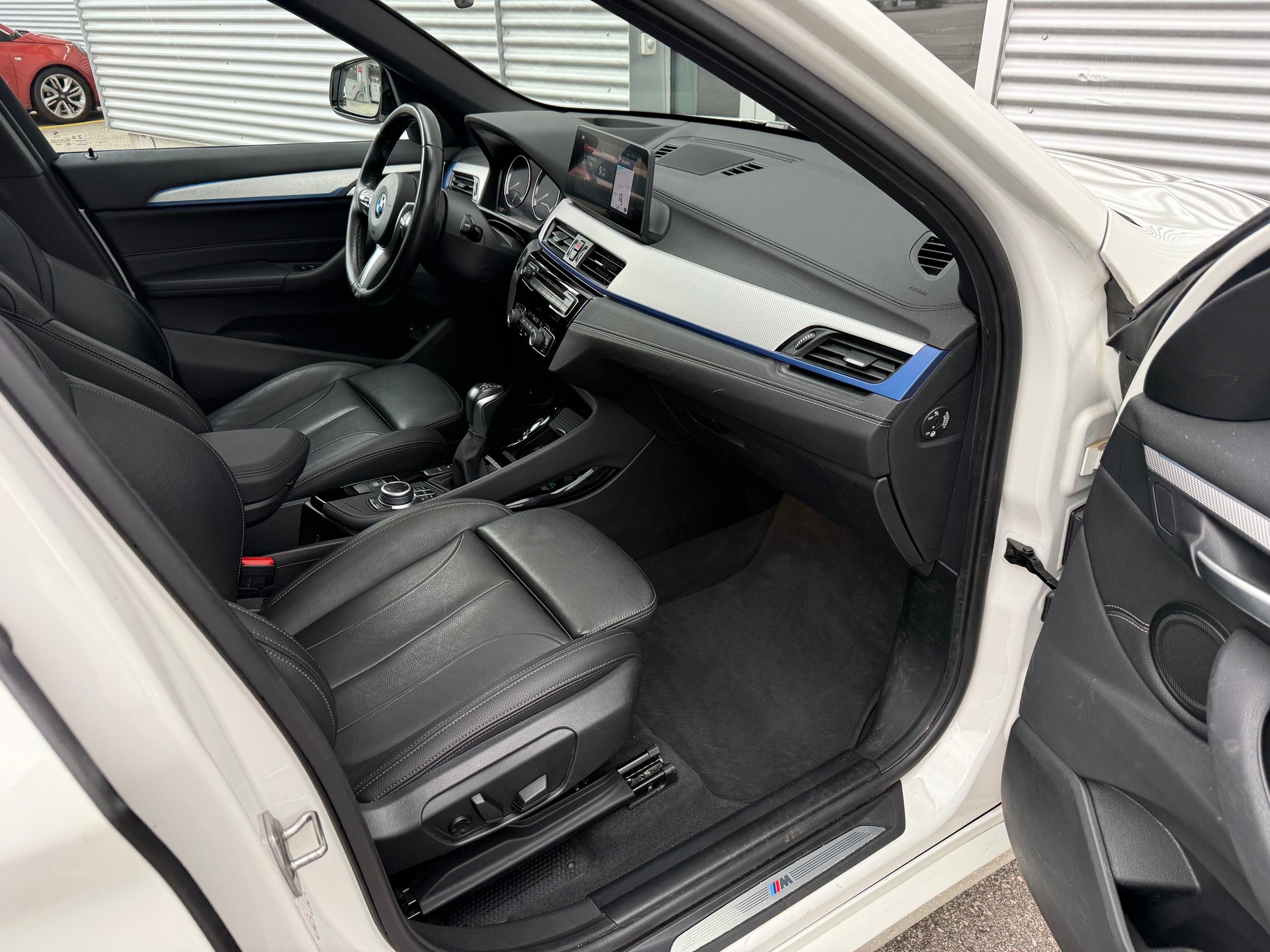 BMW X1 xDrive 25e M Sport Steptronic-image-3