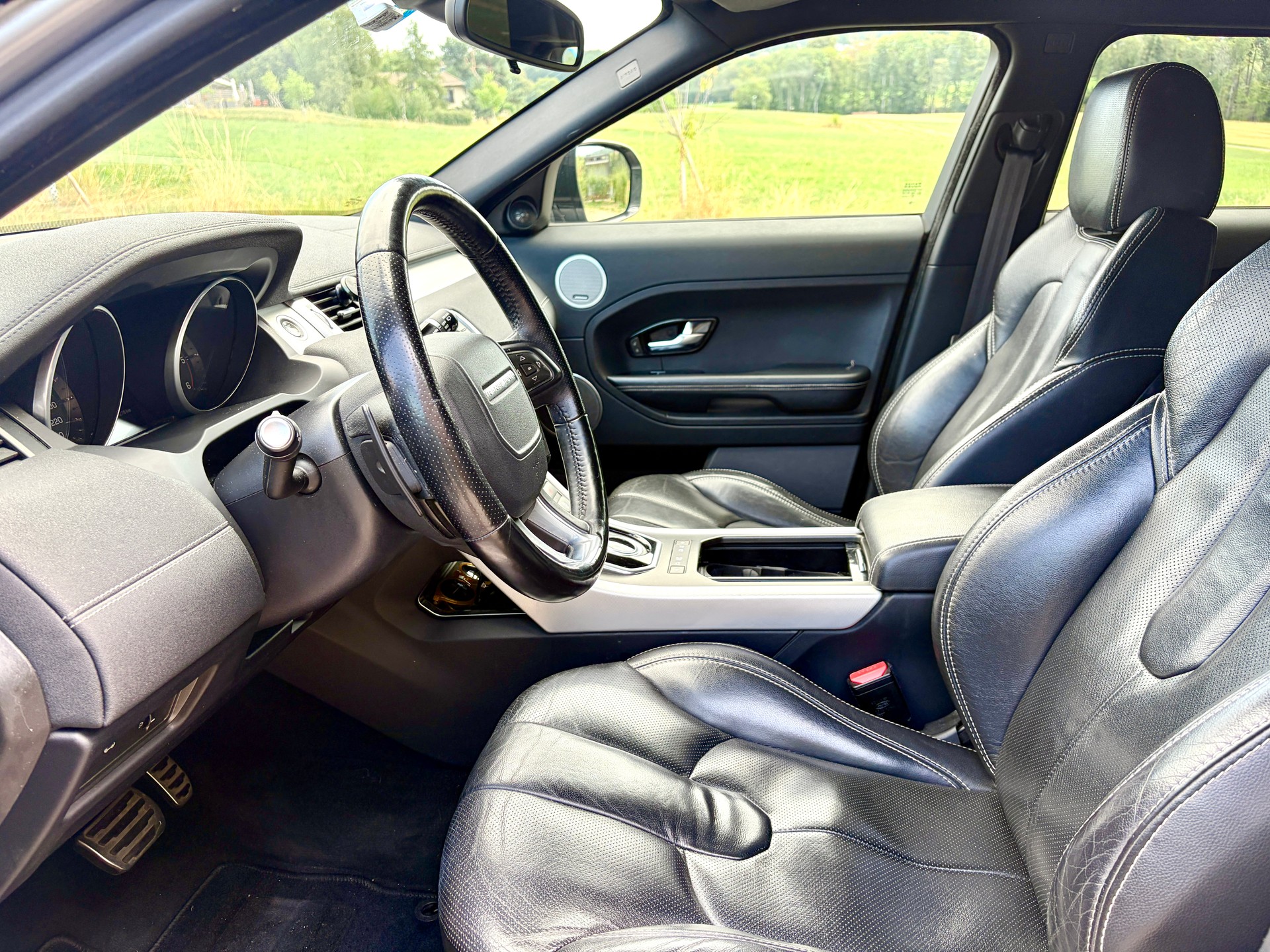 LAND ROVER 2.2 TD4 Pure-image-4