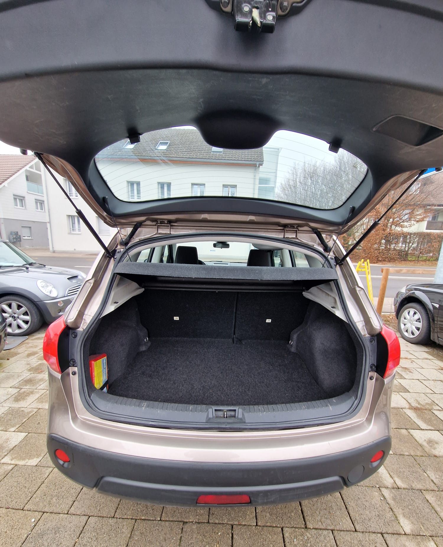 NISSAN Qashqai 2.0 acenta-image-9
