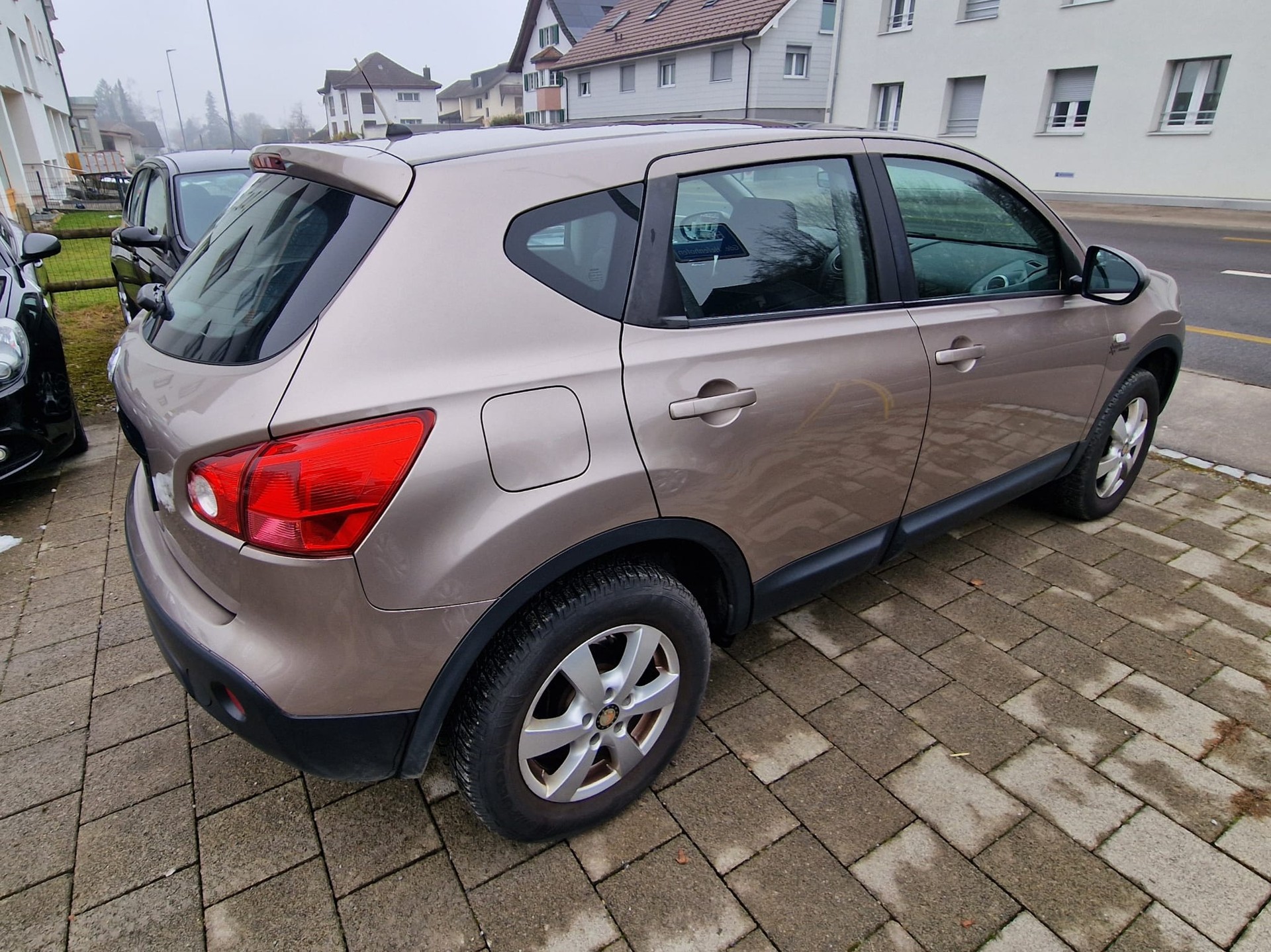 NISSAN Qashqai 2.0 acenta-image-4