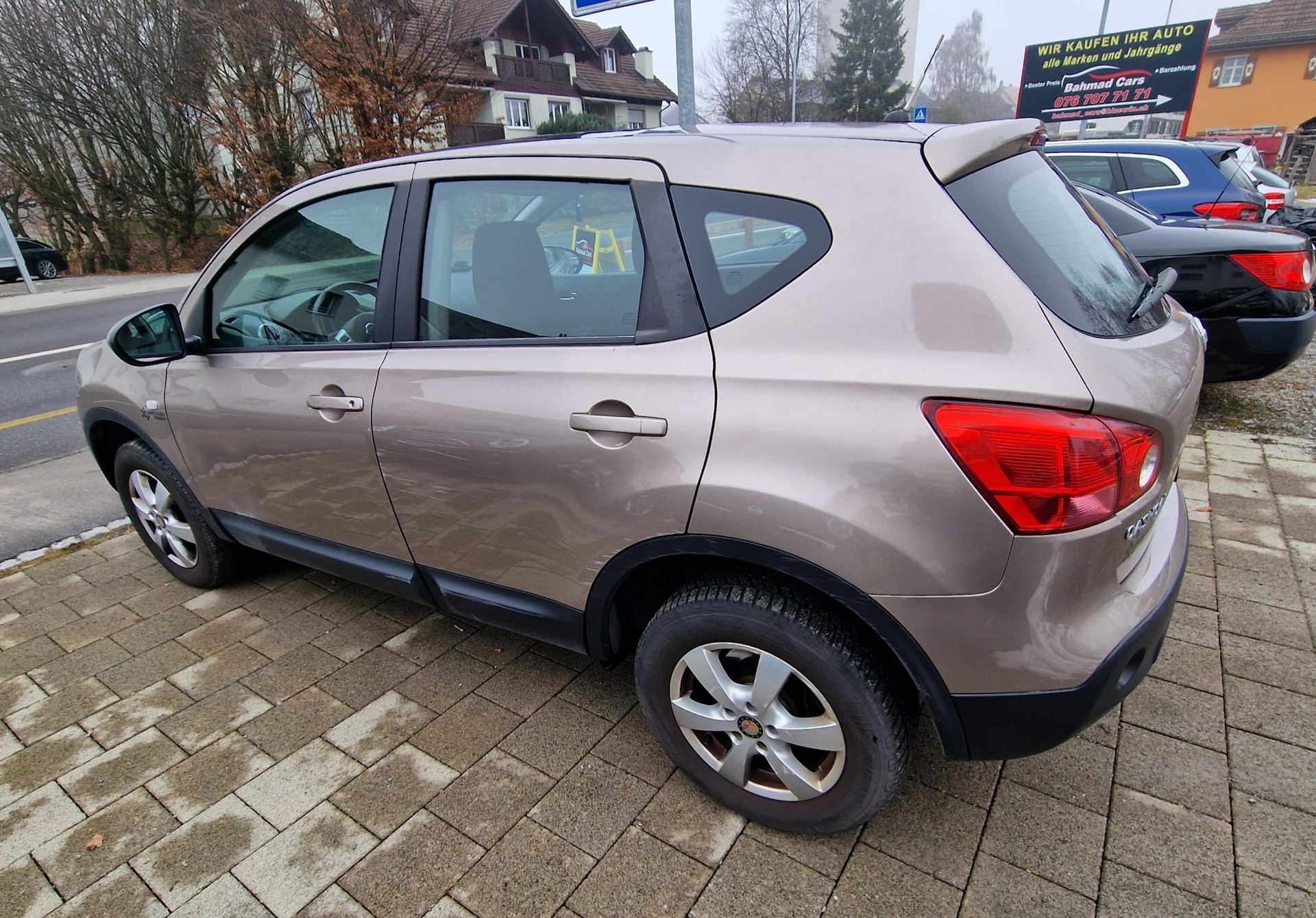 NISSAN Qashqai 2.0 acenta-image-5