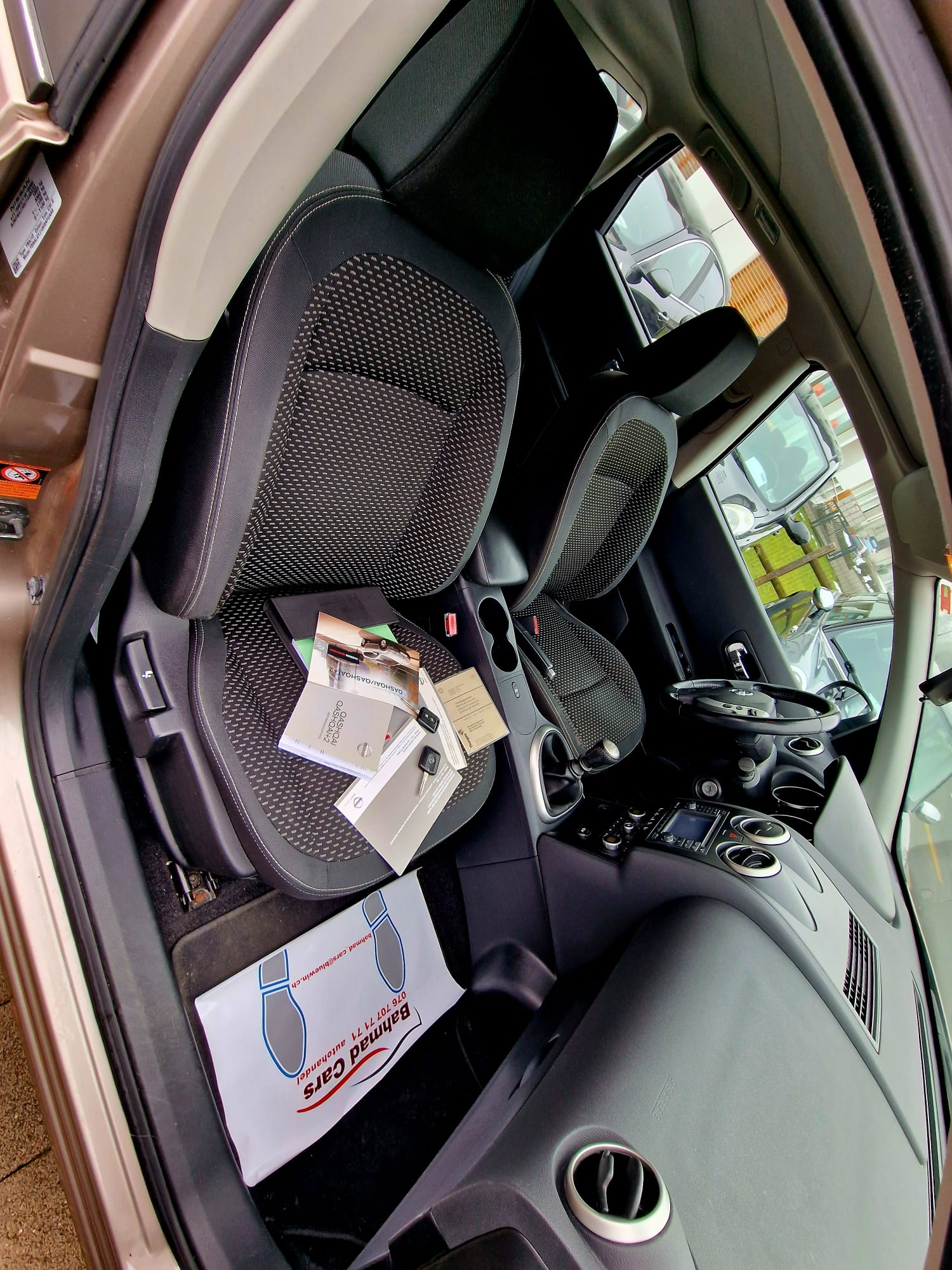 NISSAN Qashqai 2.0 acenta-image-8