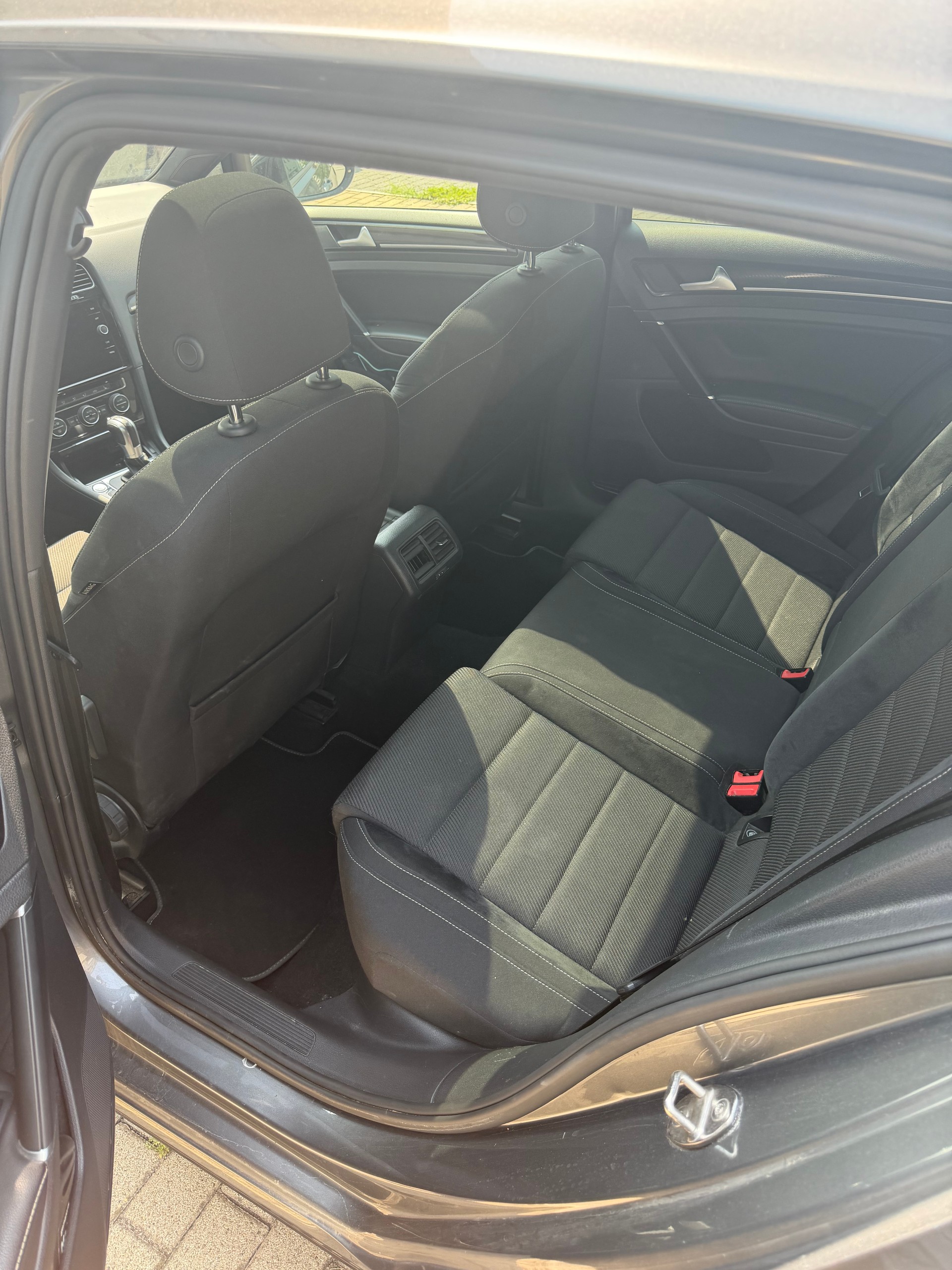 VW 7 r facelift-image-12