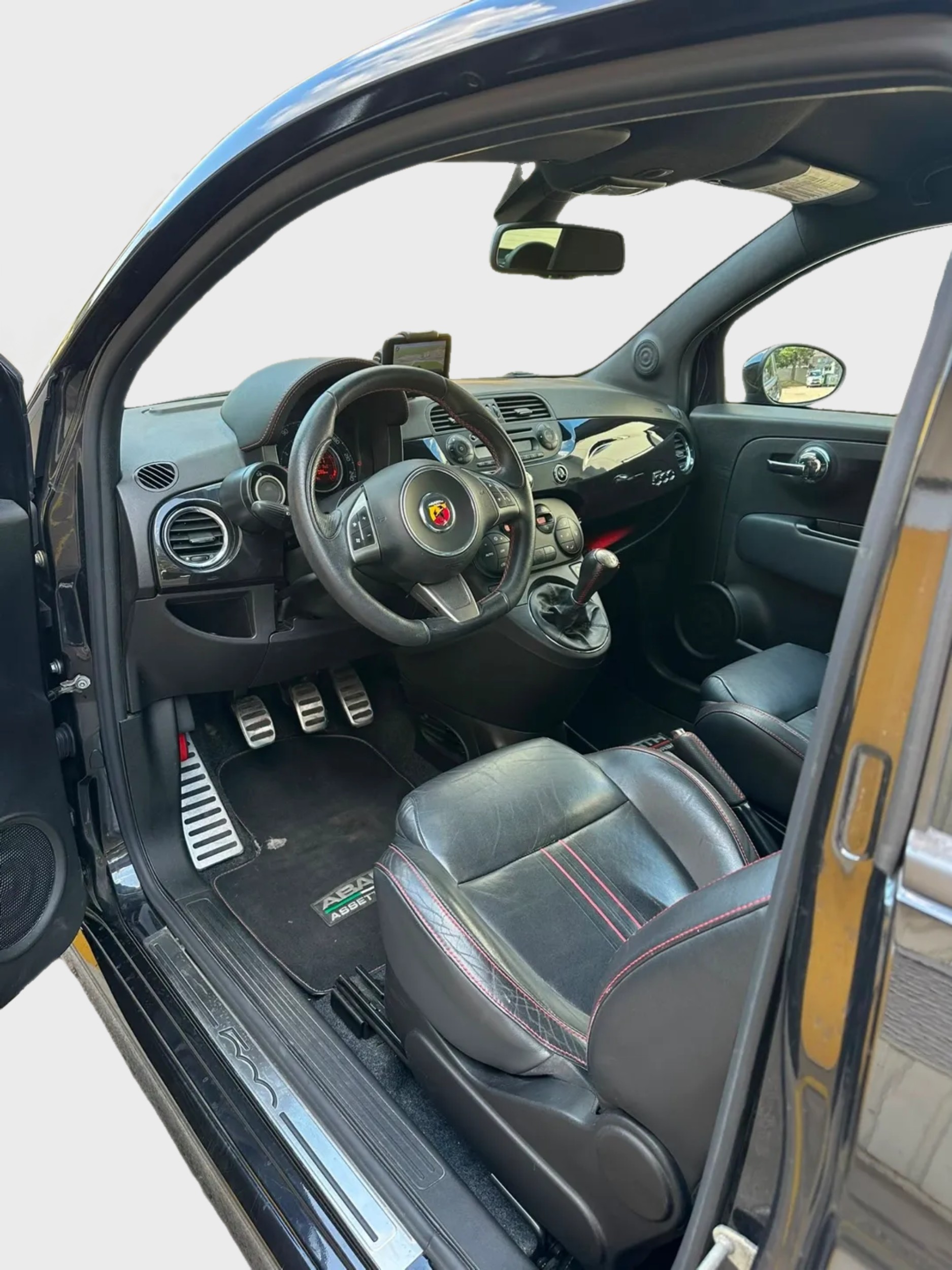 FIAT 500 1.4 16V Turbo Abarth Scorpion-image-9