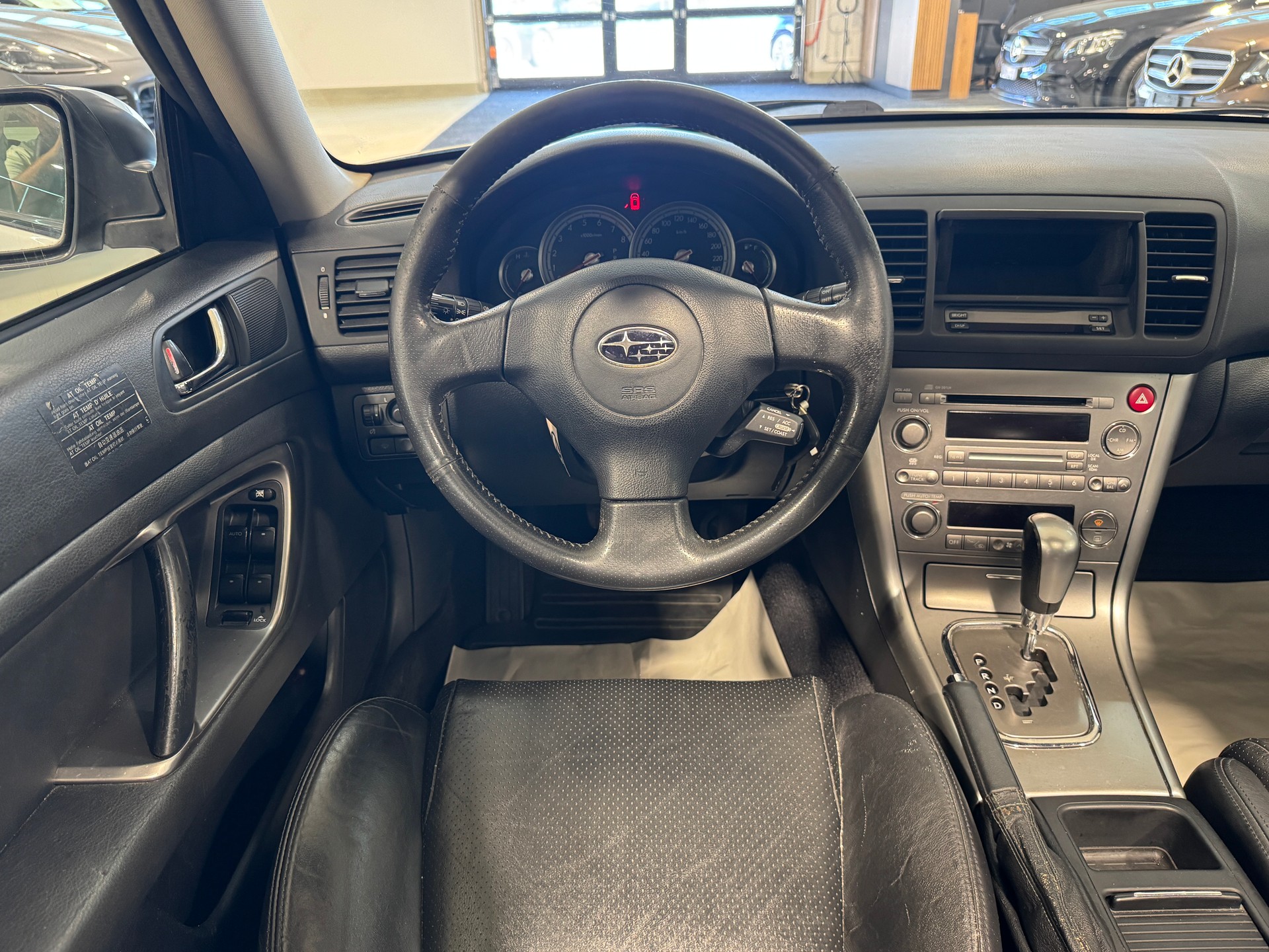 SUBARU Legacy 2.5i AWD Limited Automatic-image-10