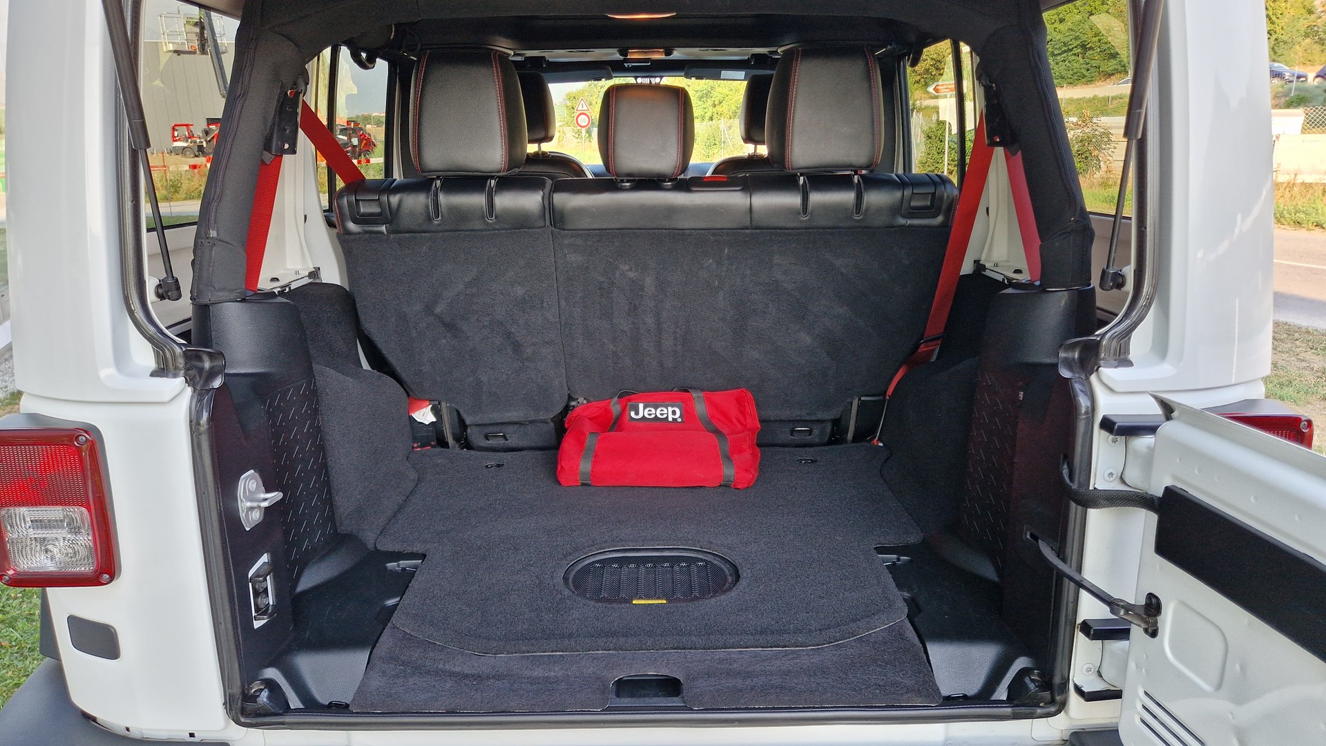 JEEP Wrangler 3.6 Unlimited Rubicon Recon Automatic hardtop-image-15