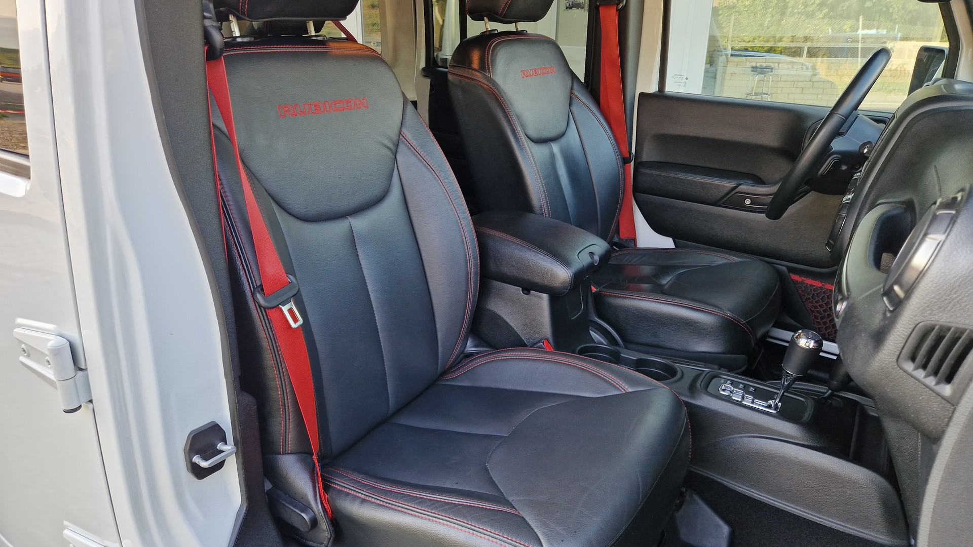 JEEP Wrangler 3.6 Unlimited Rubicon Recon Automatic hardtop-image-12