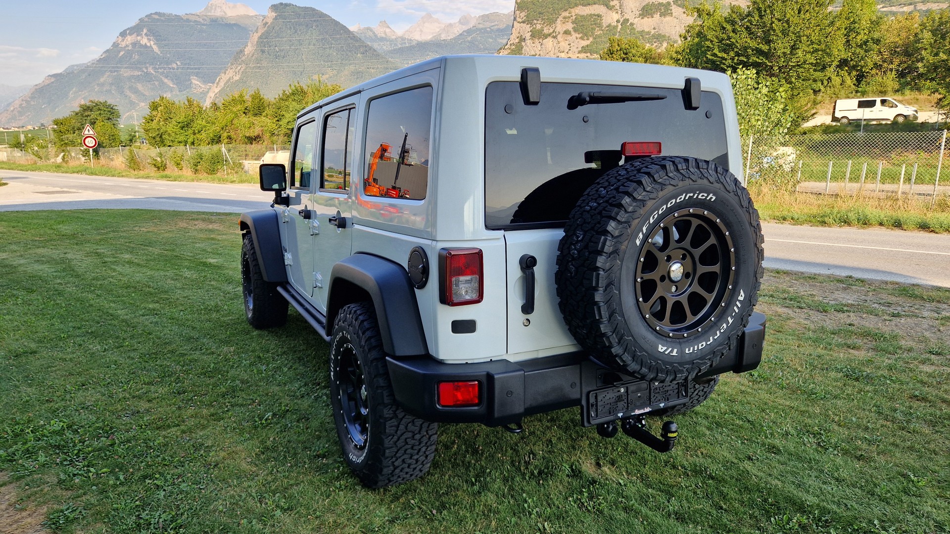 JEEP Wrangler 3.6 Unlimited Rubicon Recon Automatic hardtop-image-9