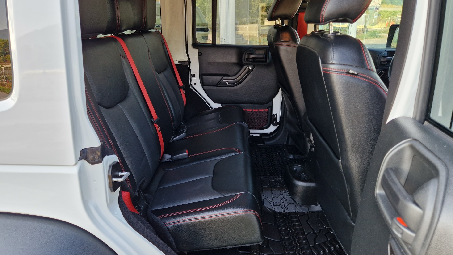 JEEP Wrangler 3.6 Unlimited Rubicon Recon Automatic hardtop-image-14