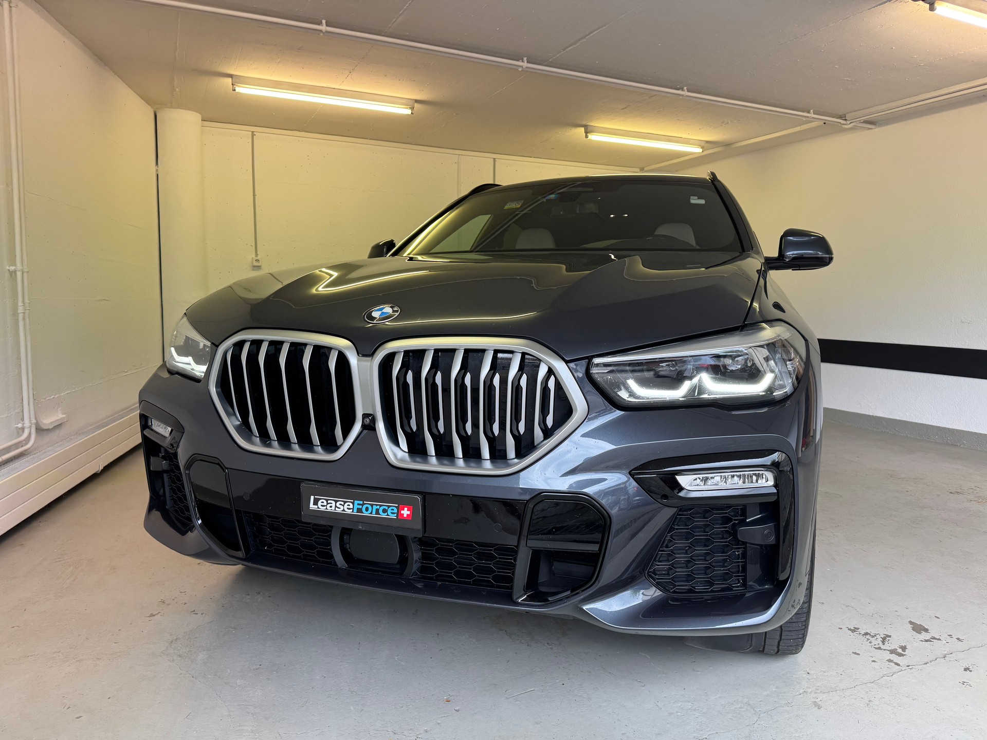 BMW X6 xDrive 48V 40d Steptronic M Sport