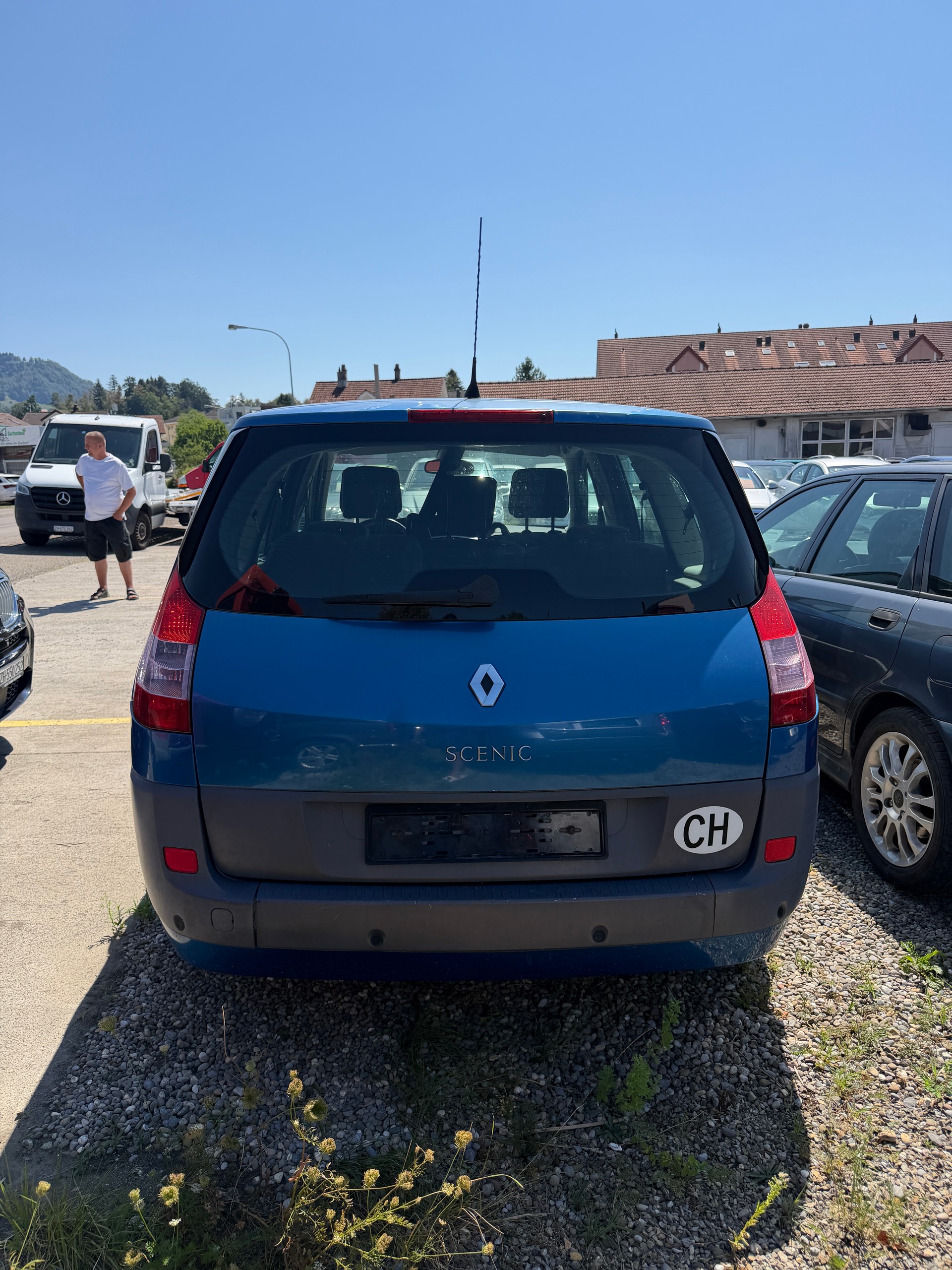 RENAULT Grand Scénic 1.9 dCi Expression-image-4