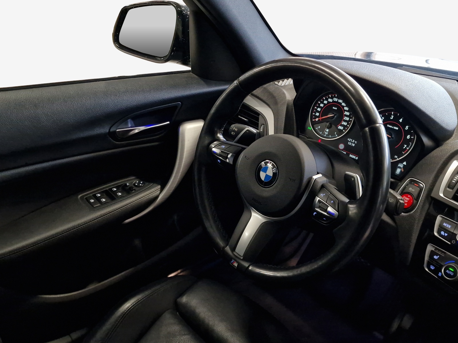 BMW M140i xDrive Steptronic-image-14