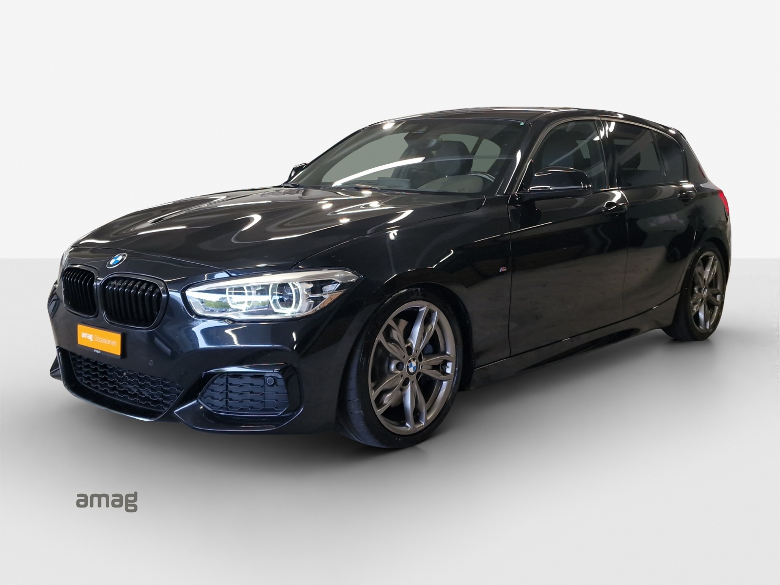 BMW M140i xDrive Steptronic-image-0