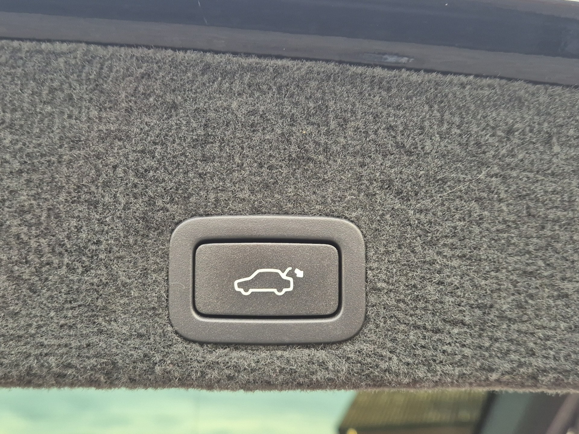 VOLVO XC60 T6 AWD Summum Geartronic-image-28