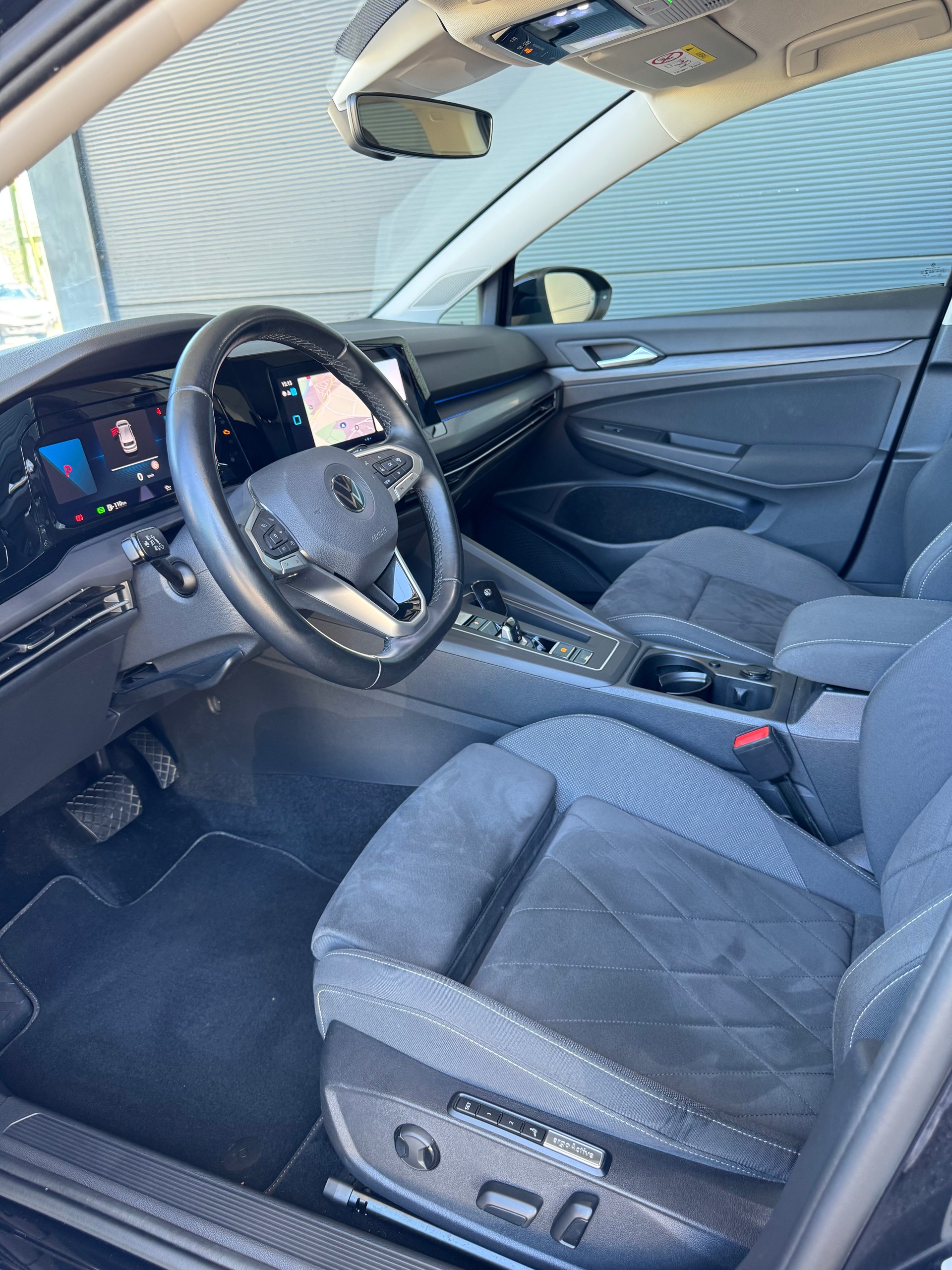 VW 1.5 eTSI Style DSG-image-9