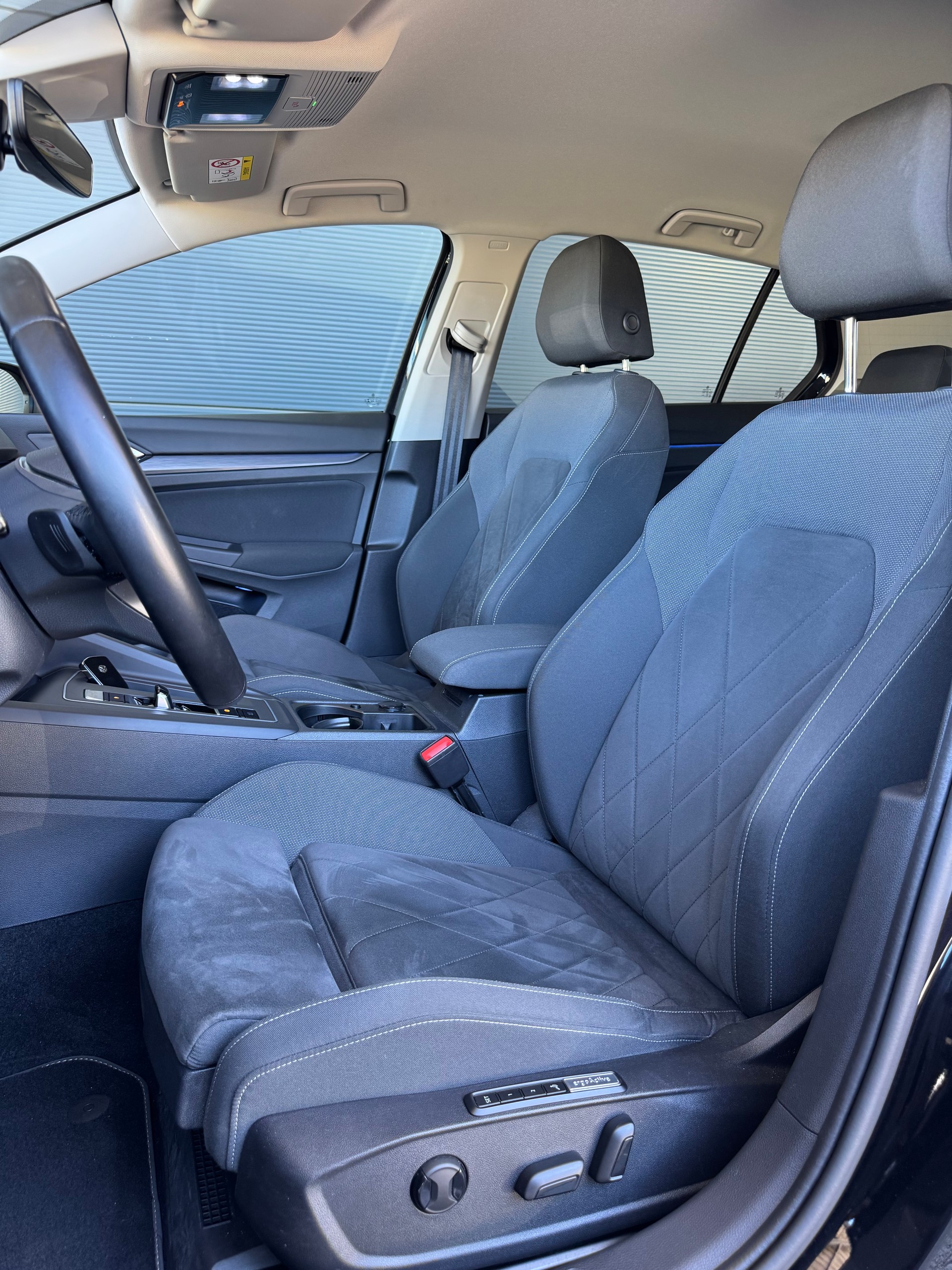 VW 1.5 eTSI Style DSG-image-13