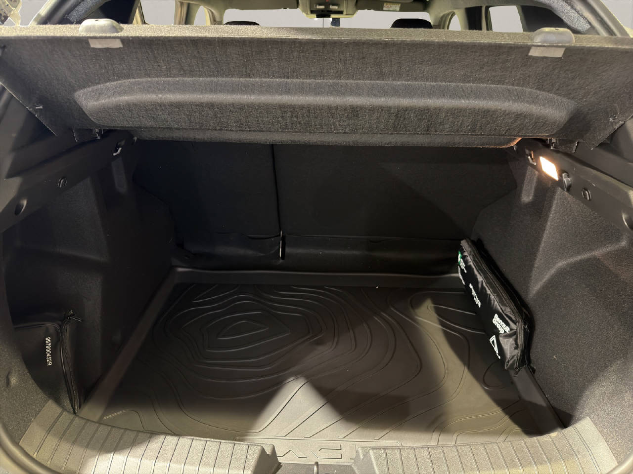 DACIA Duster 1.2 Hybrid Extreme 4WD-image-6