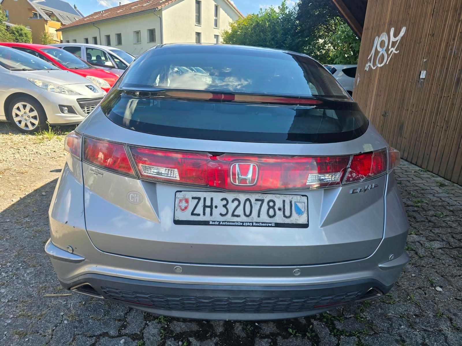 HONDA Civic 1.8i Comfort-image-6