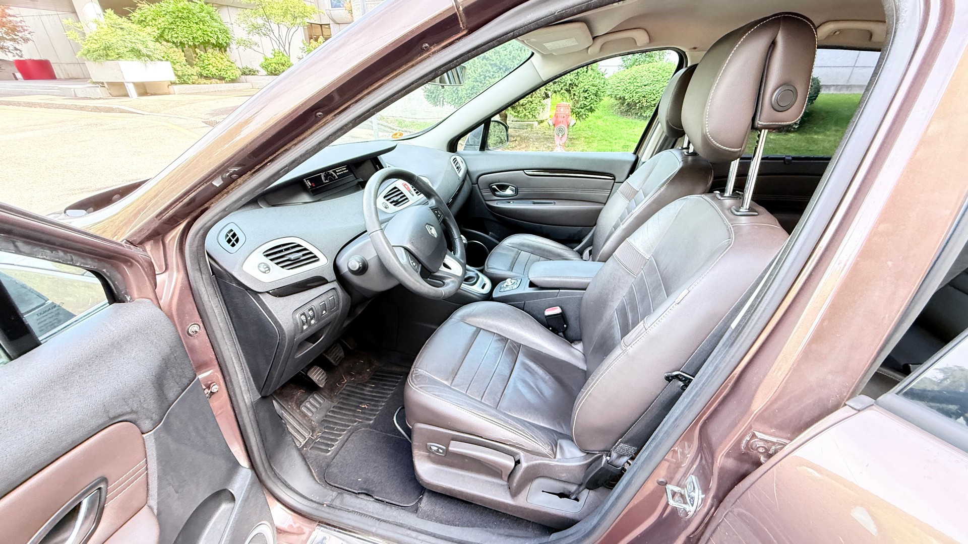 RENAULT Scénic 1.5 dCi Expression-image-6