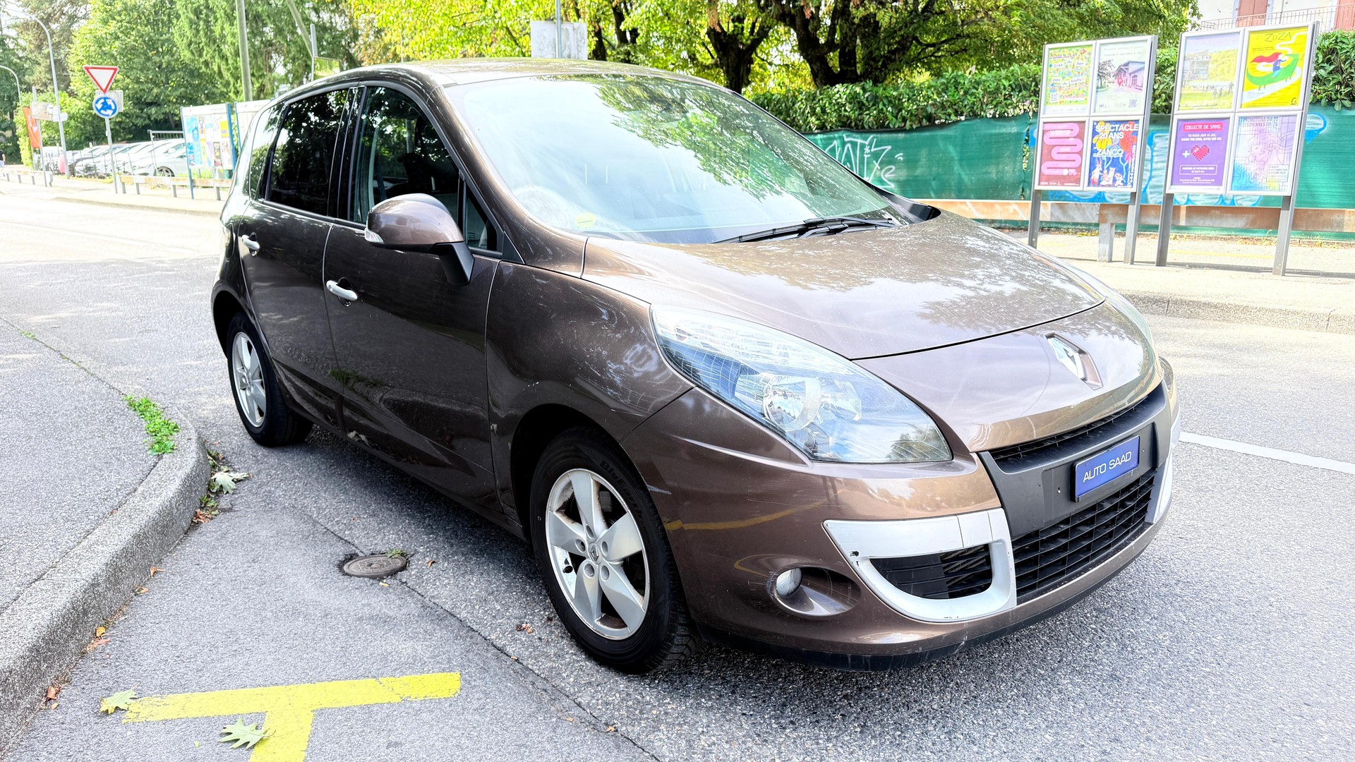 RENAULT Scénic 1.5 dCi Expression-image-1