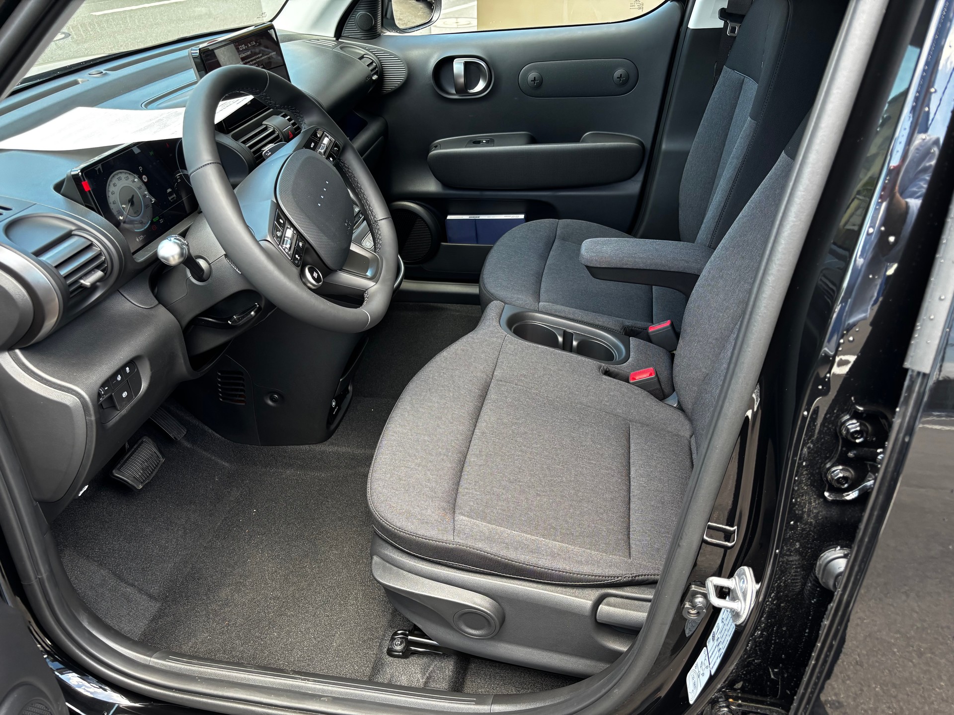 HYUNDAI Inster 49kWh Vertex-image-9