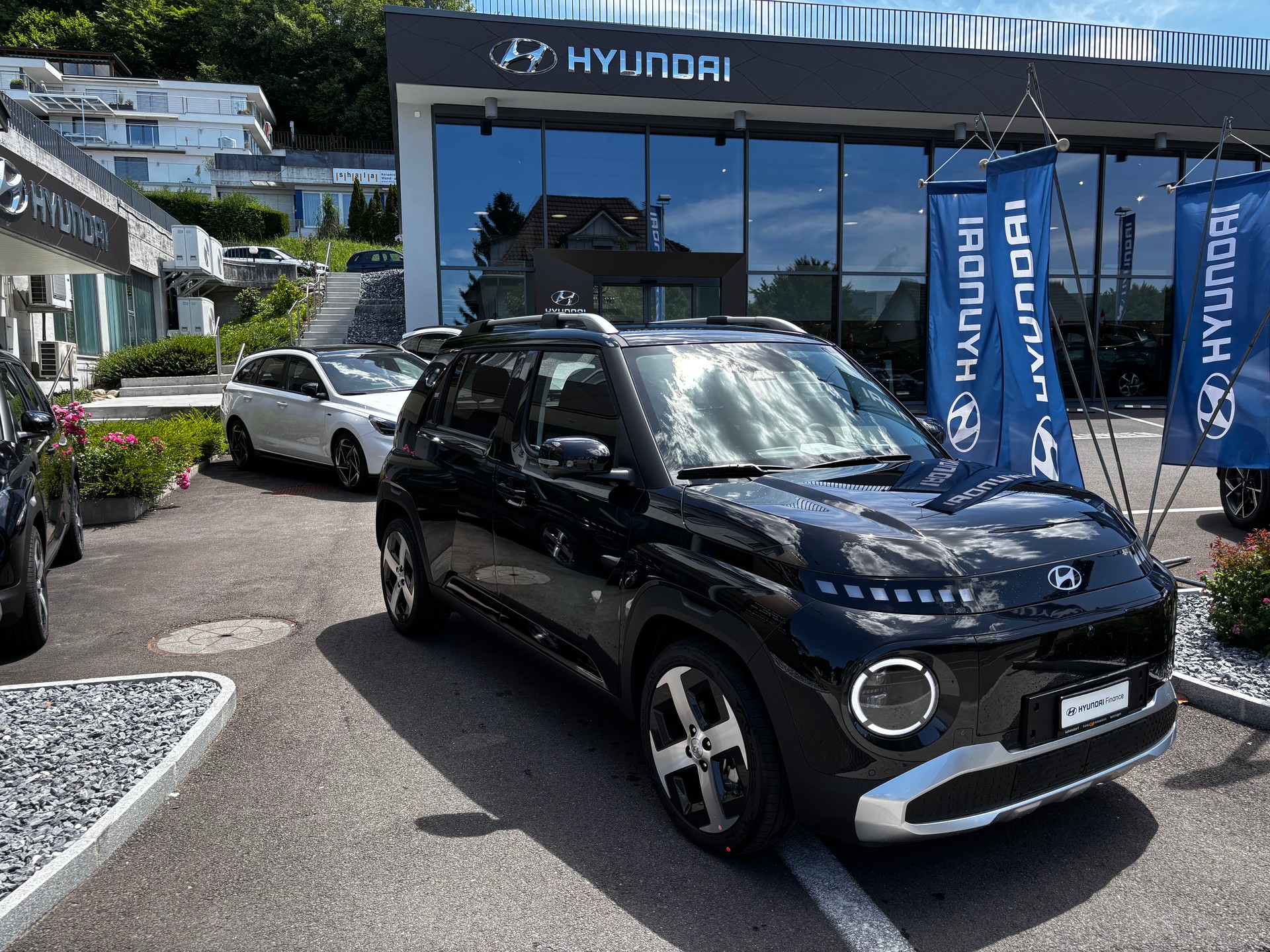 HYUNDAI Inster 49kWh Vertex-image-2