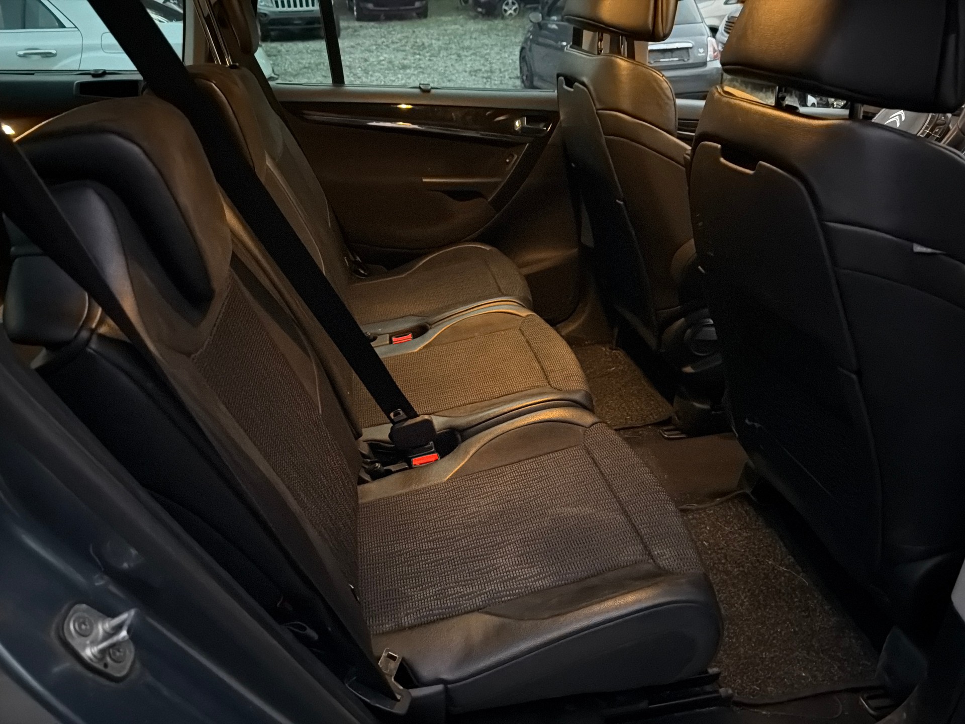 CITROEN Grand C4 Picasso 1.6i 16V Turbo Exclusive Automat BMP6-image-9