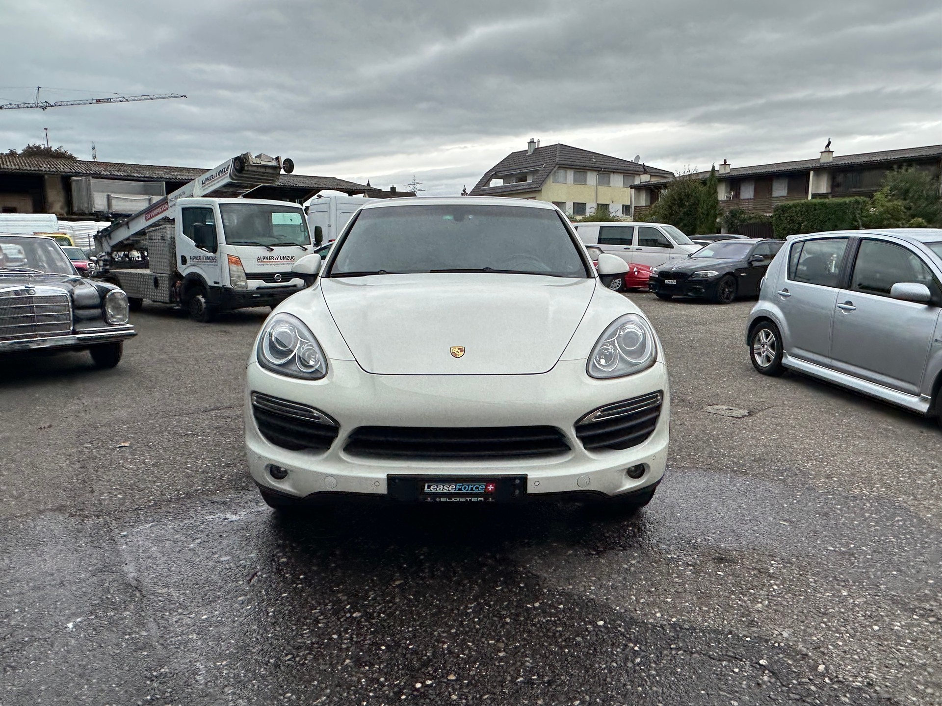PORSCHE Cayenne S-image-2