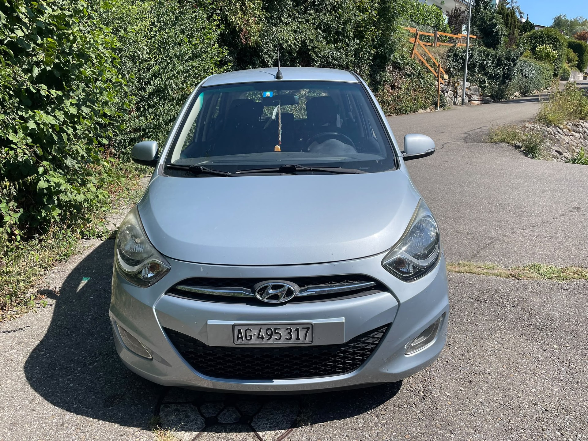 HYUNDAI 1.2 Style-image-1