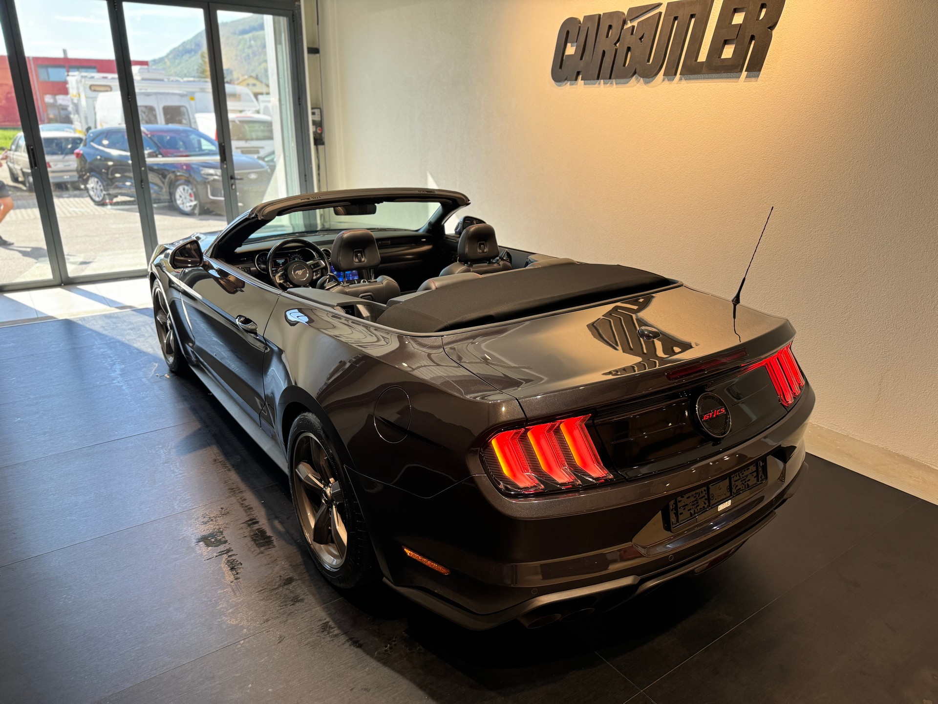 FORD Mustang Convertible 5.0 V8 GT California Special Automat 🚀 GT/CS DARK MATTER GREY - SONDER-EDITION 499.- / Monat-image-9