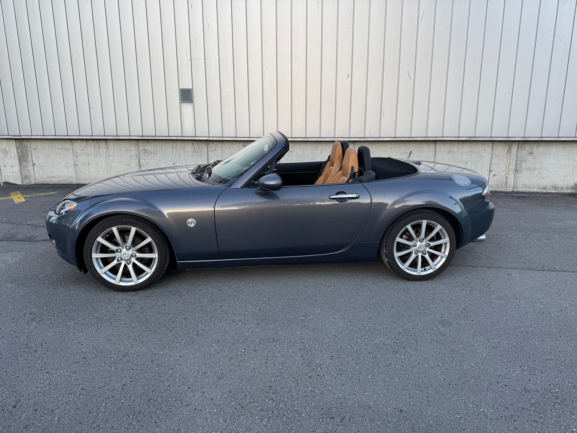 MAZDA MX-5 1.8i 16V Confort-image-2