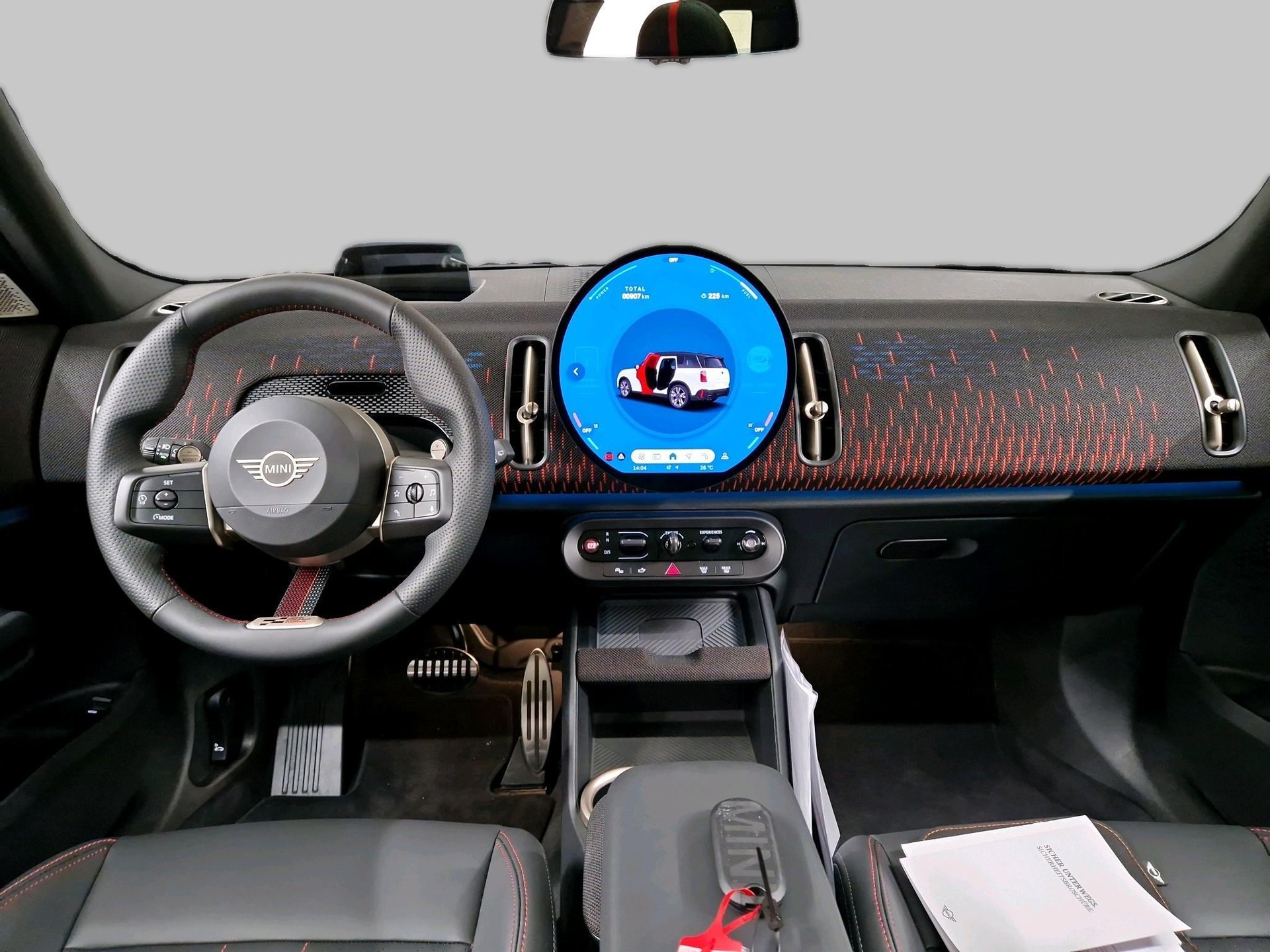 MINI John Cooper Works Countryman ALL4-image-10