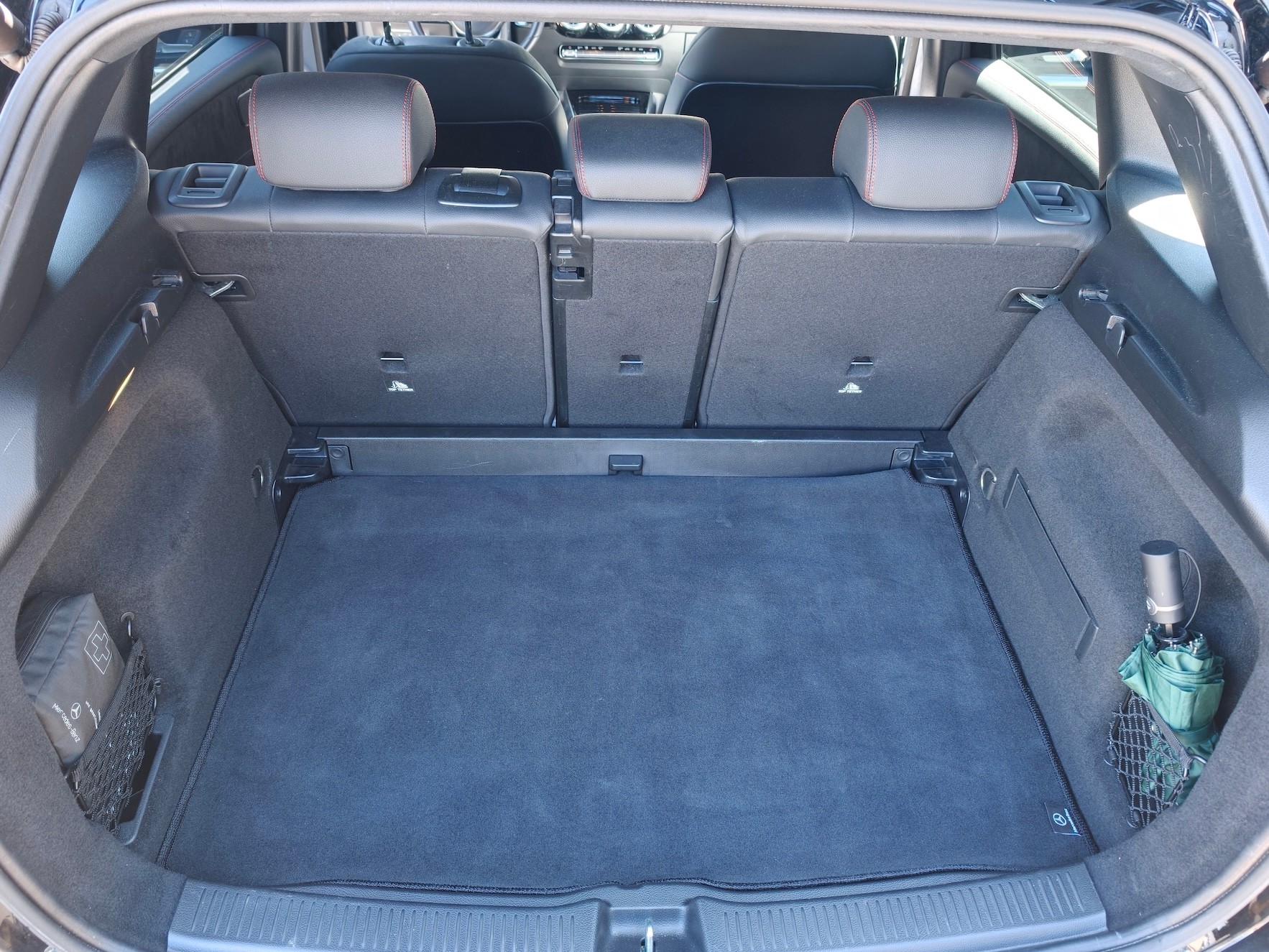 MERCEDES-BENZ B 200 d AMG Line 4matic-image-5