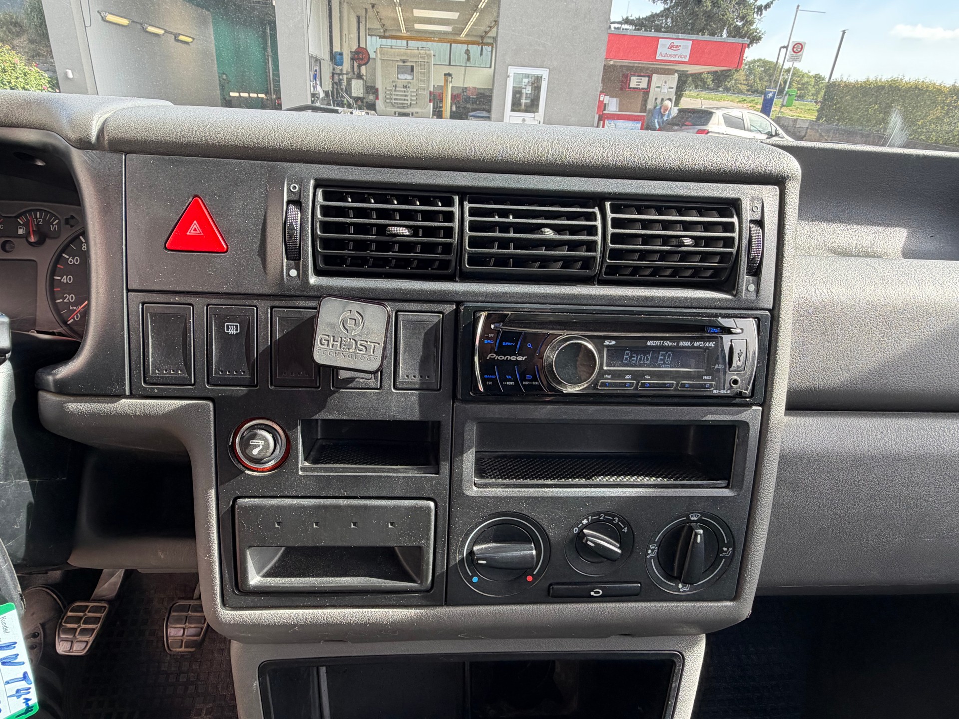 VW Multivan-image-8