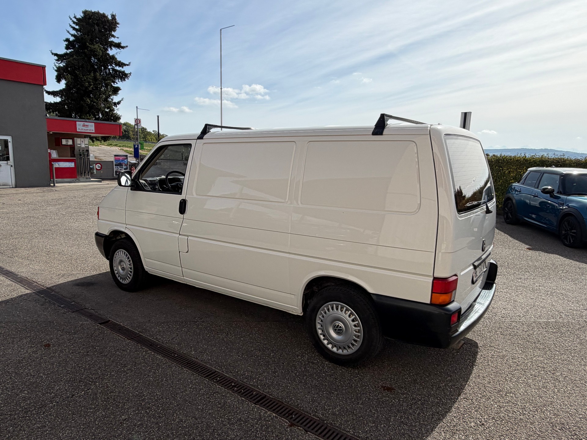 VW Multivan-image-1