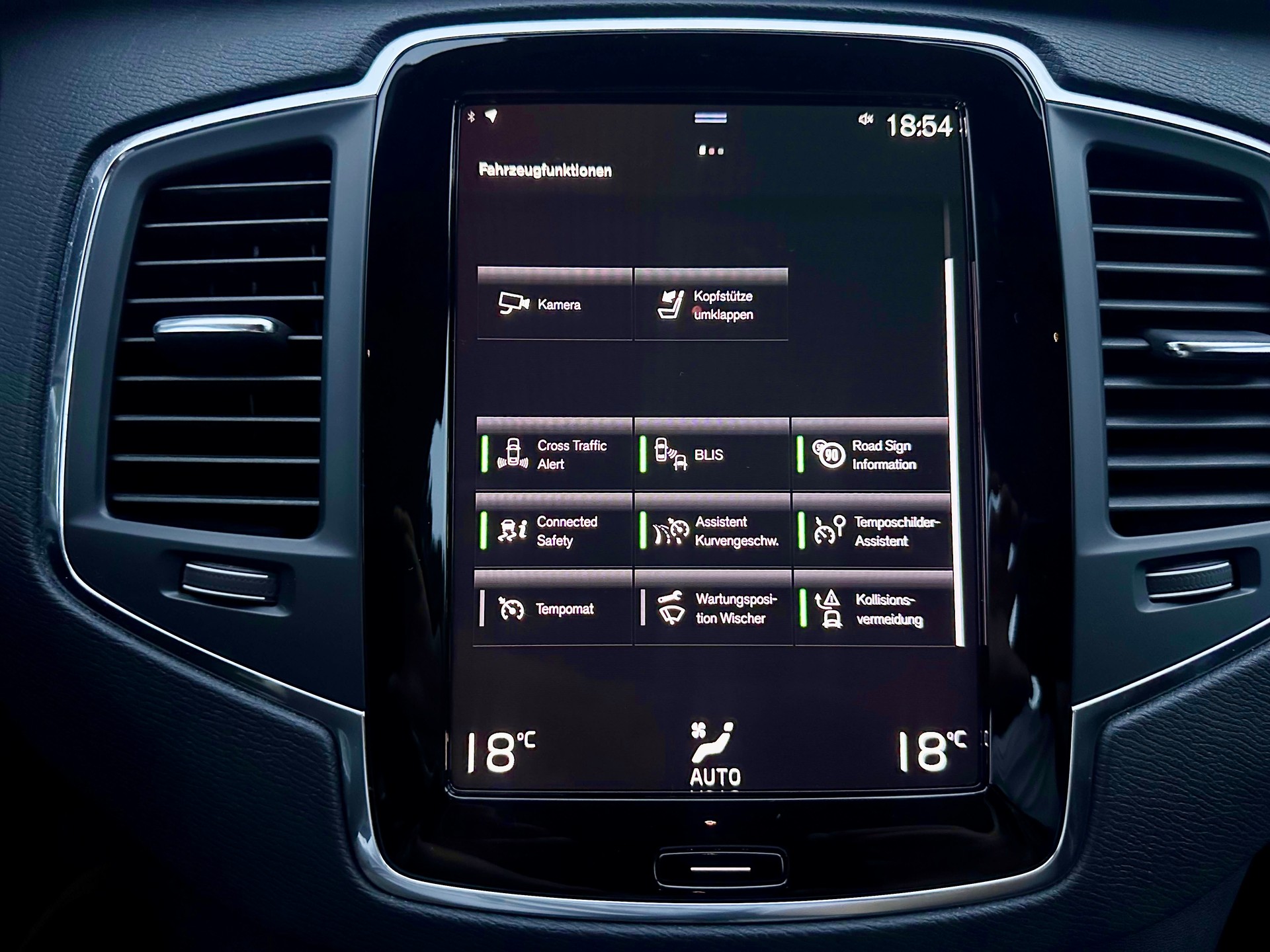 VOLVO XC90 T8 eAWD Inscription Expression Geartronic-image-26