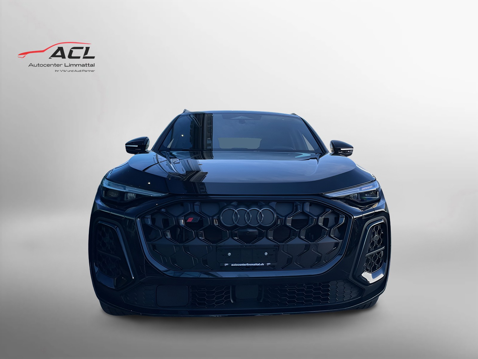 AUDI SQ5 TFSI quattro S-tronic-image-1