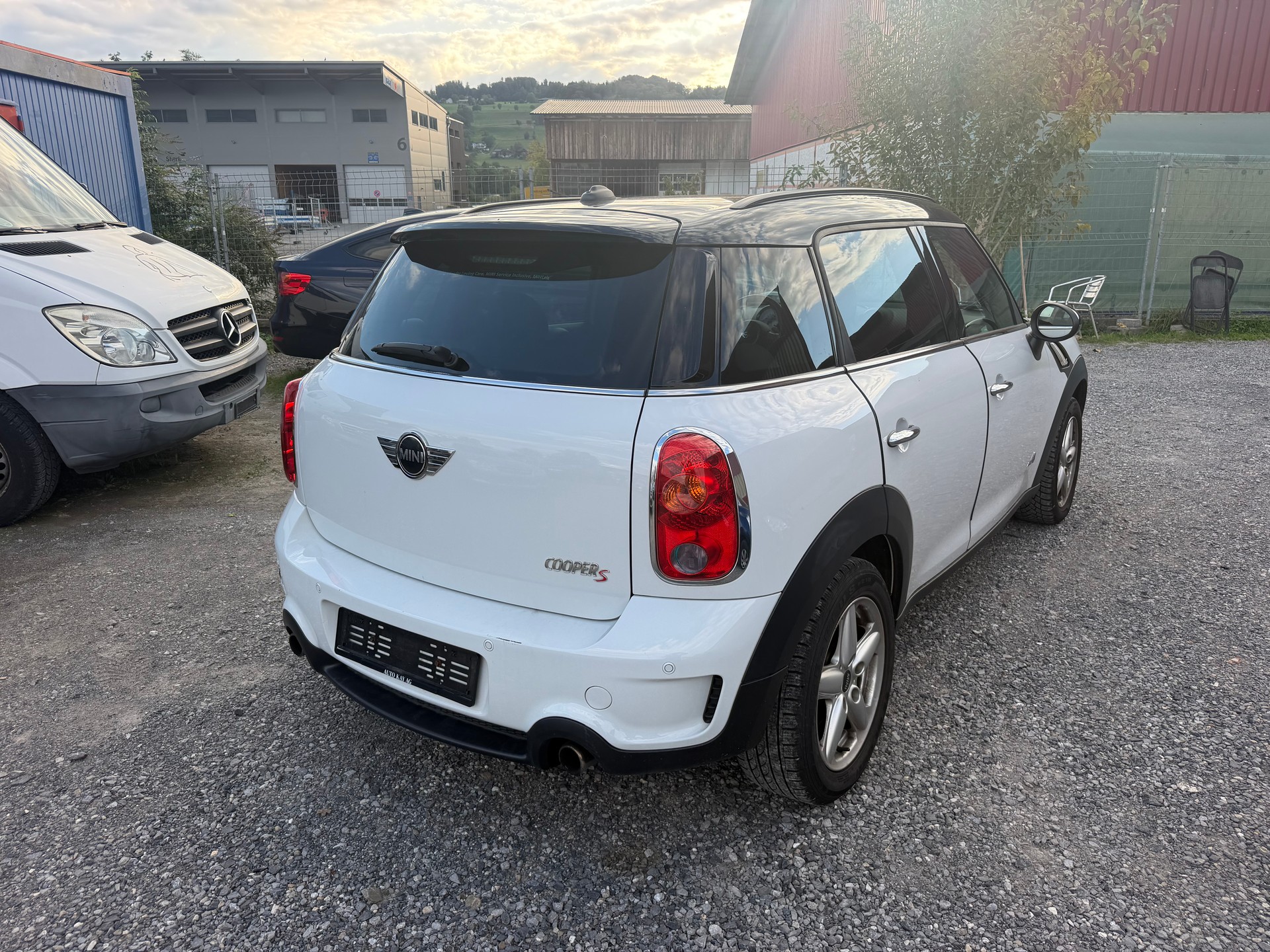 MINI Countryman Cooper S ALL4 Steptronic-image-3
