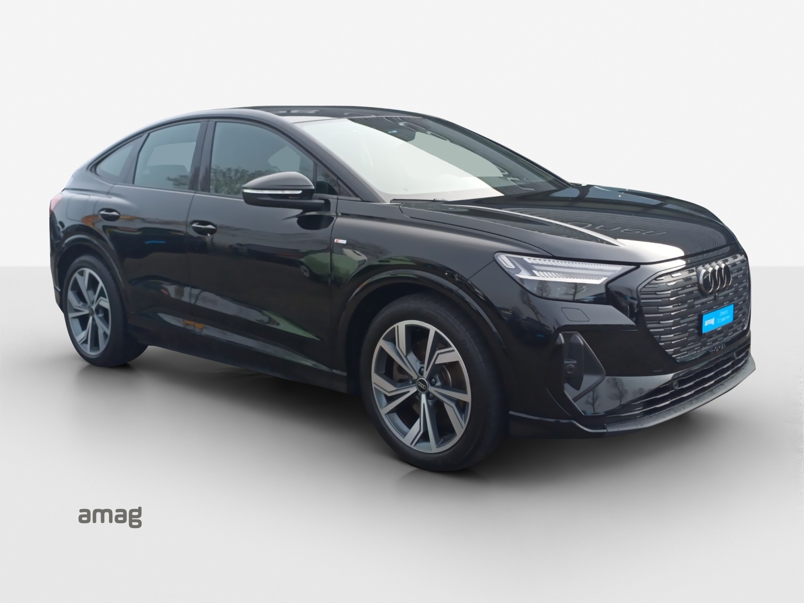AUDI Q4 Sportback e-tron 50 quattro-image-6