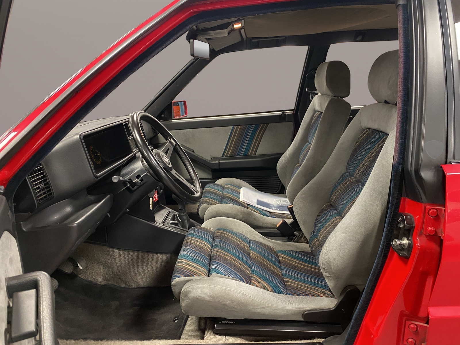 LANCIA DELTA Integrale 8V-image-10