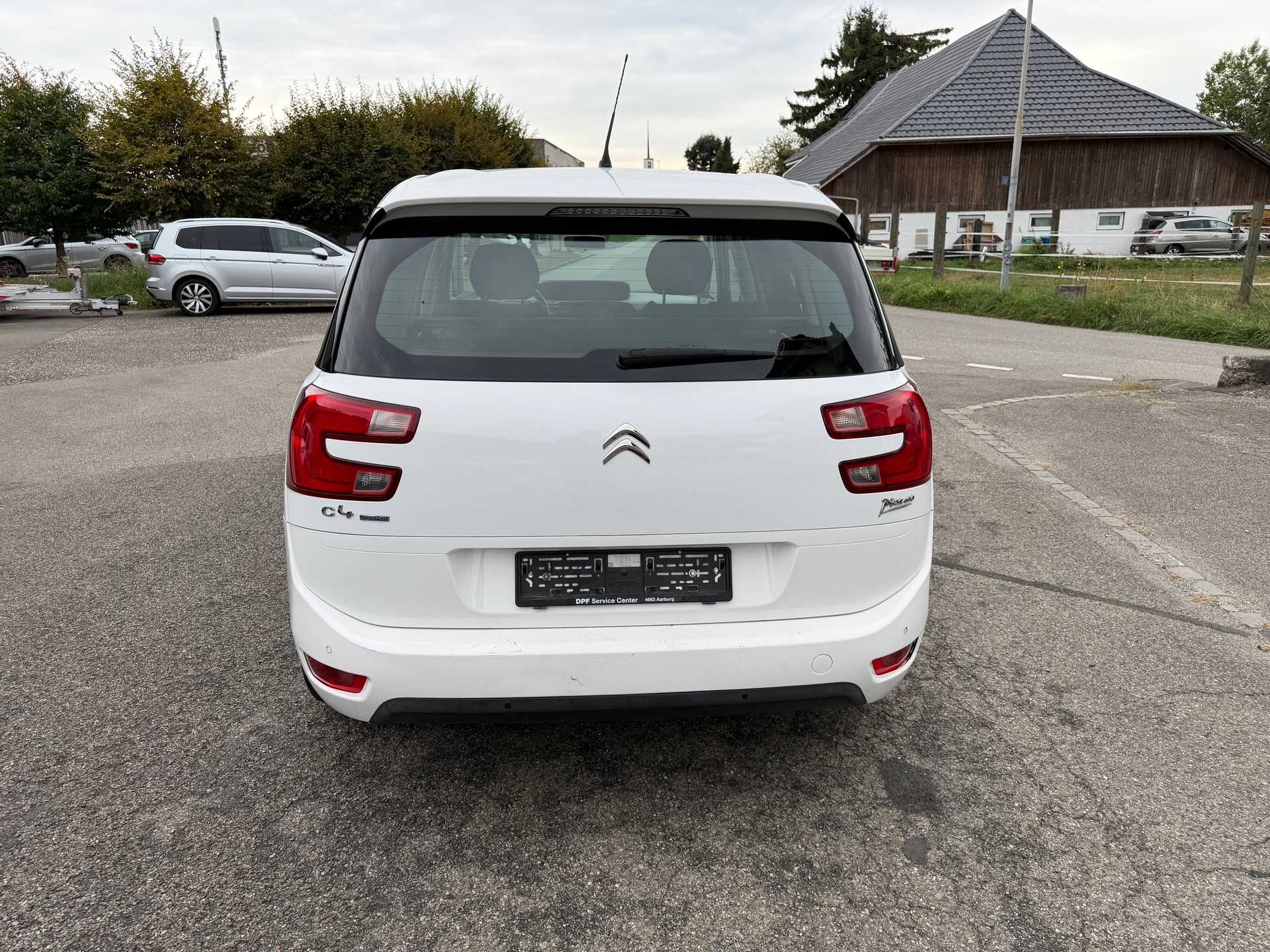 CITROEN Grand C4 Picasso 1.6 BlueHDi Séduction EAT6-image-3